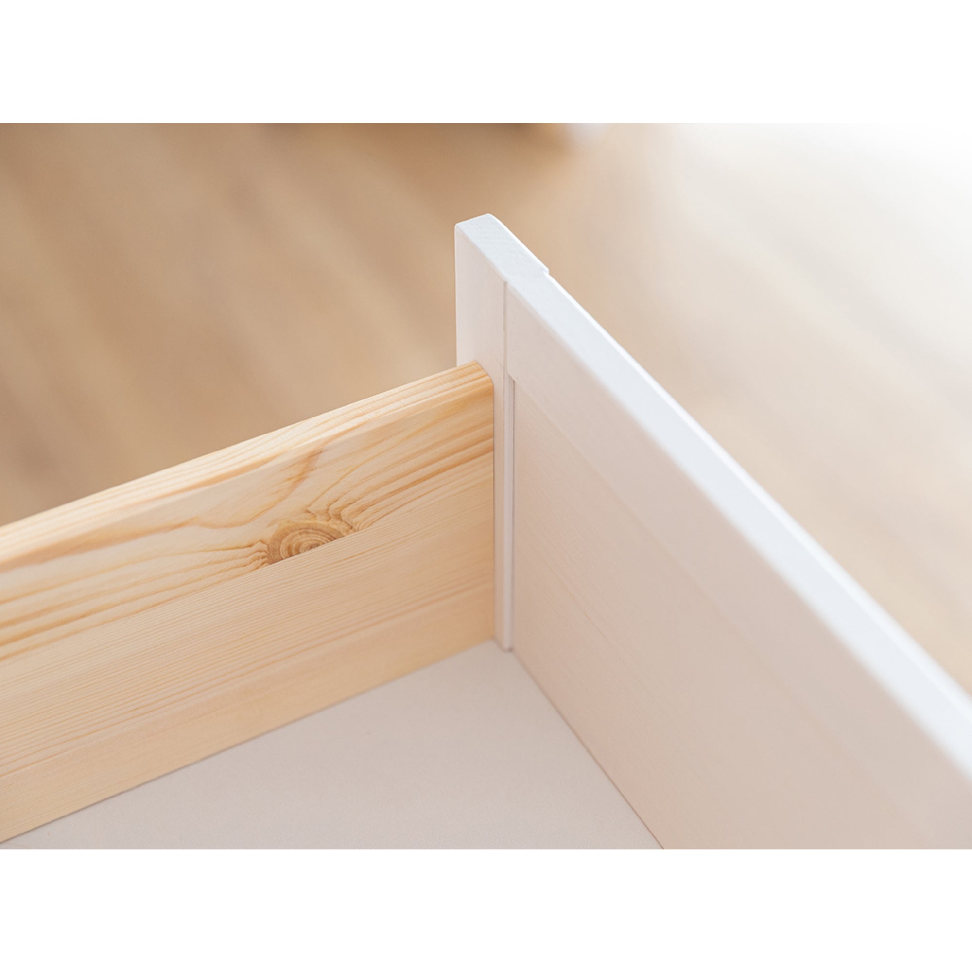 TV-Kommode Marone 155,2x47,6 cm, Material: Massives Kiefernholz