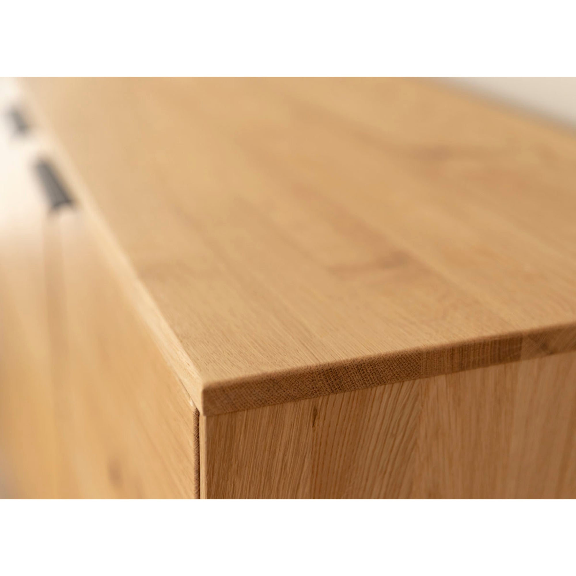 Kommode Tirano 154x39 cm, Material: Massivholz Eiche