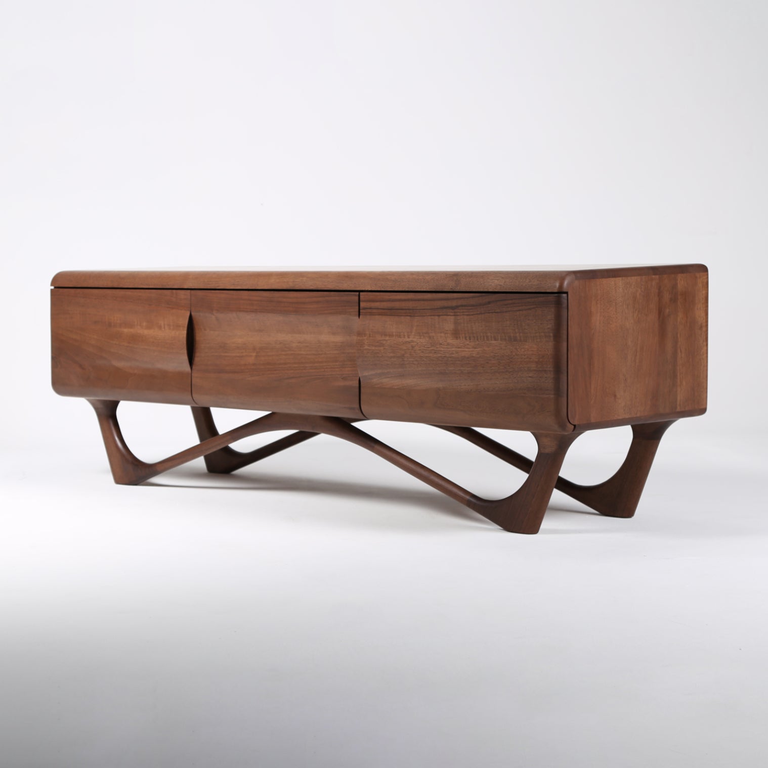 TV-Kommode Antoni 160x45 cm, Material: Massivholz Nussbaum