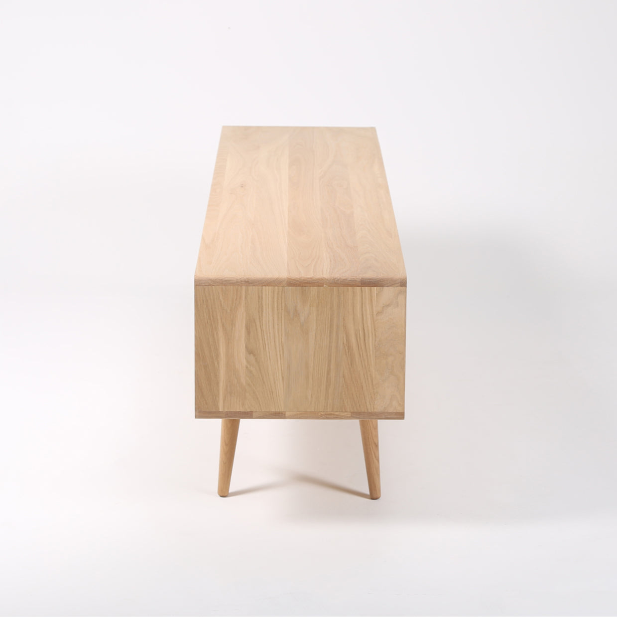TV-Kommode Primo Bassa 160x41,5 cm, Material: Massivholz Eiche