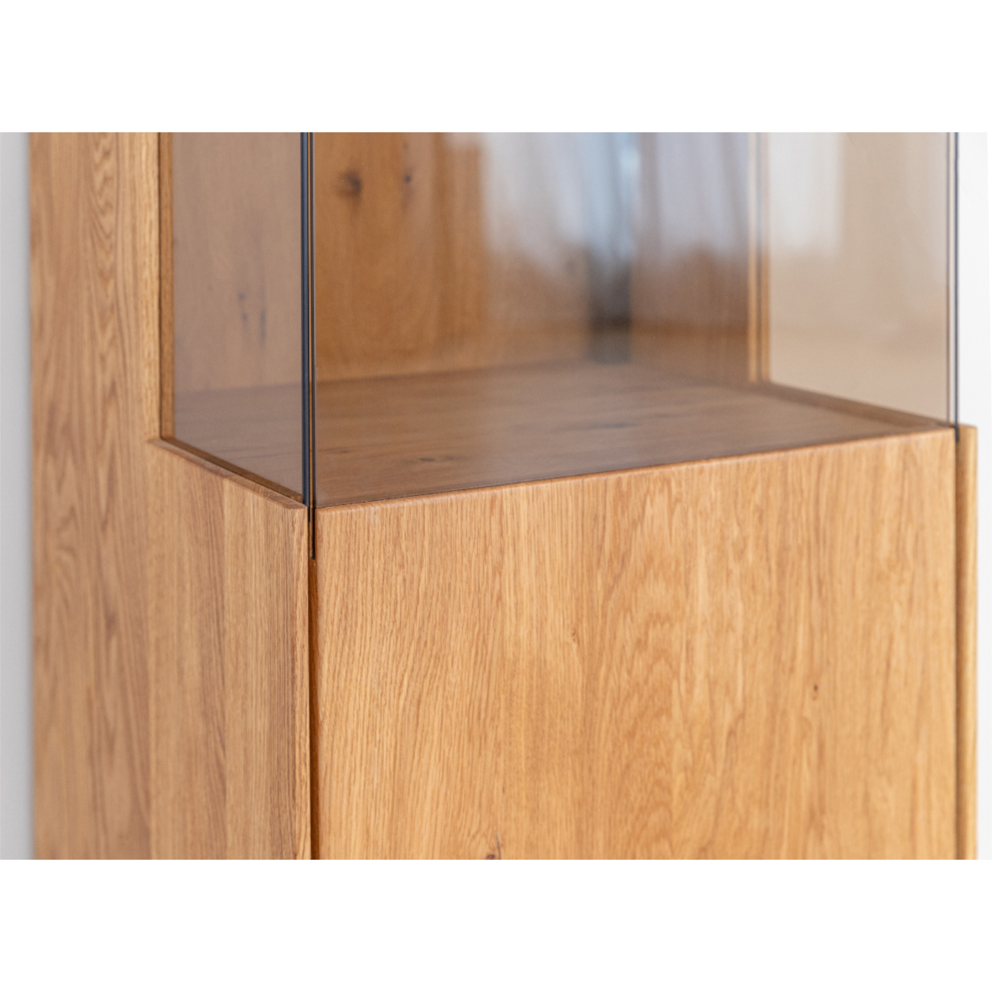 Vitrine Collodi 43x205cm, Material: Massivholz Eiche