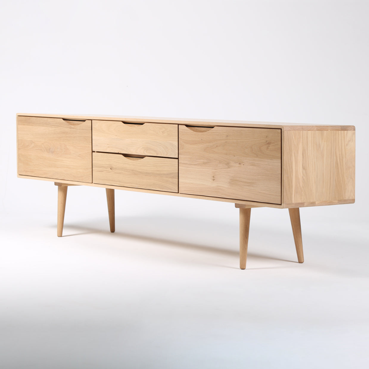 TV-Kommode Primo Bassa 160x41,5 cm, Material: Massivholz Eiche