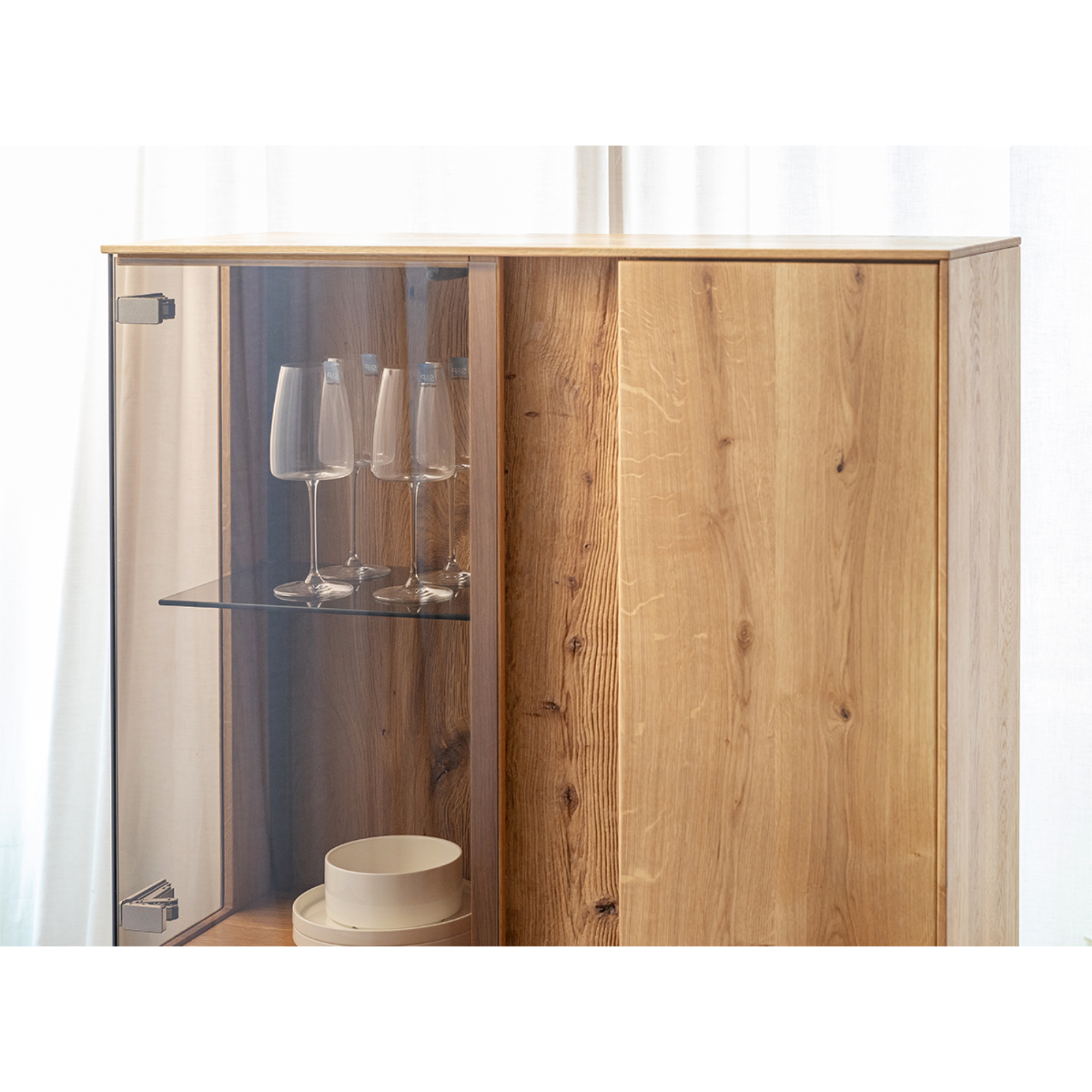 Vitrine Collodi 85x140cm, Material: Massivholz Eiche