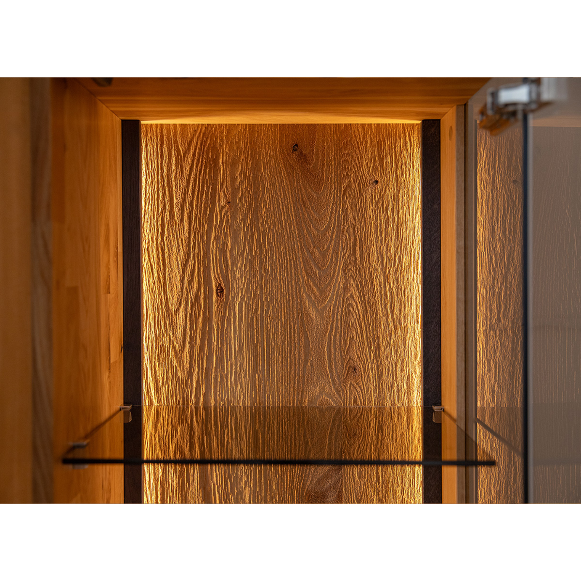 Glasvitrine Collodi 135x115cm, Material: Massivholz Eiche