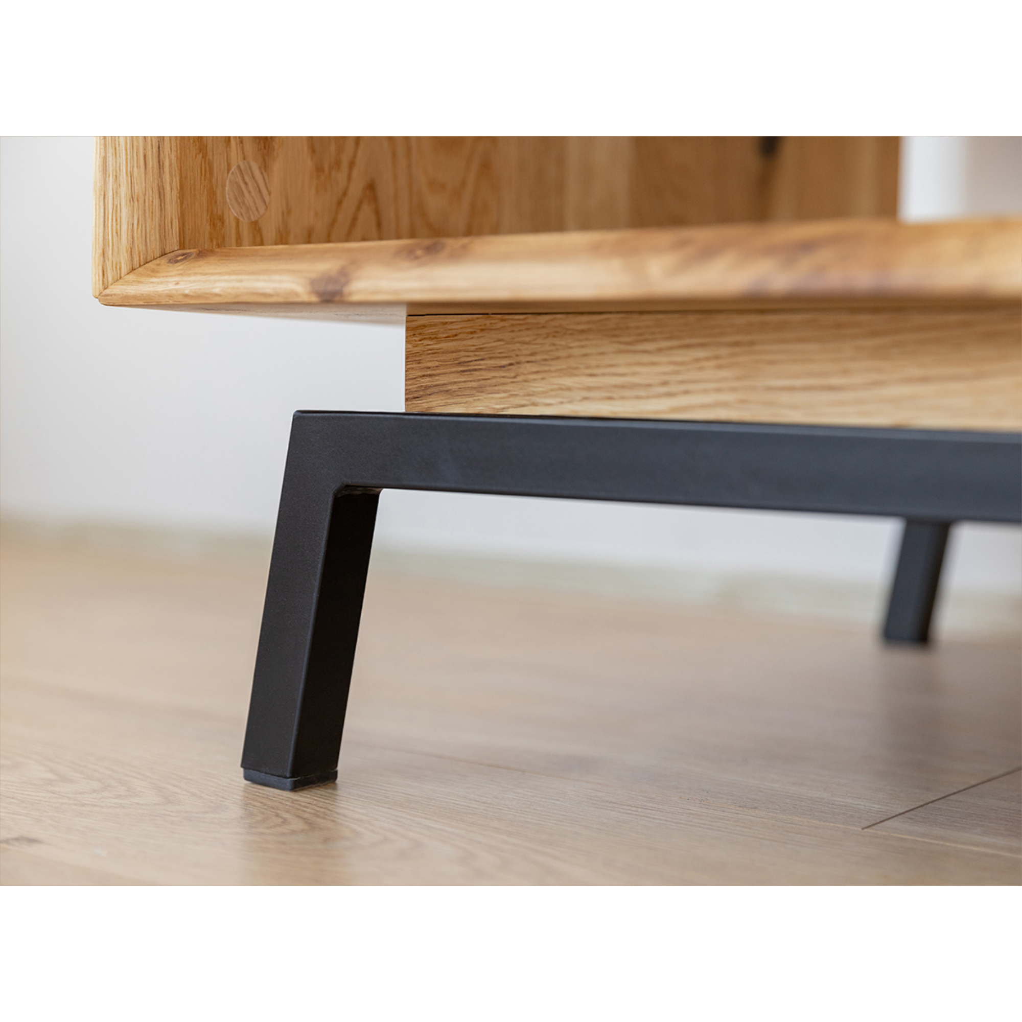 Couchtisch Modern Loft 100,50x60cm, Material: Massivholz Eiche