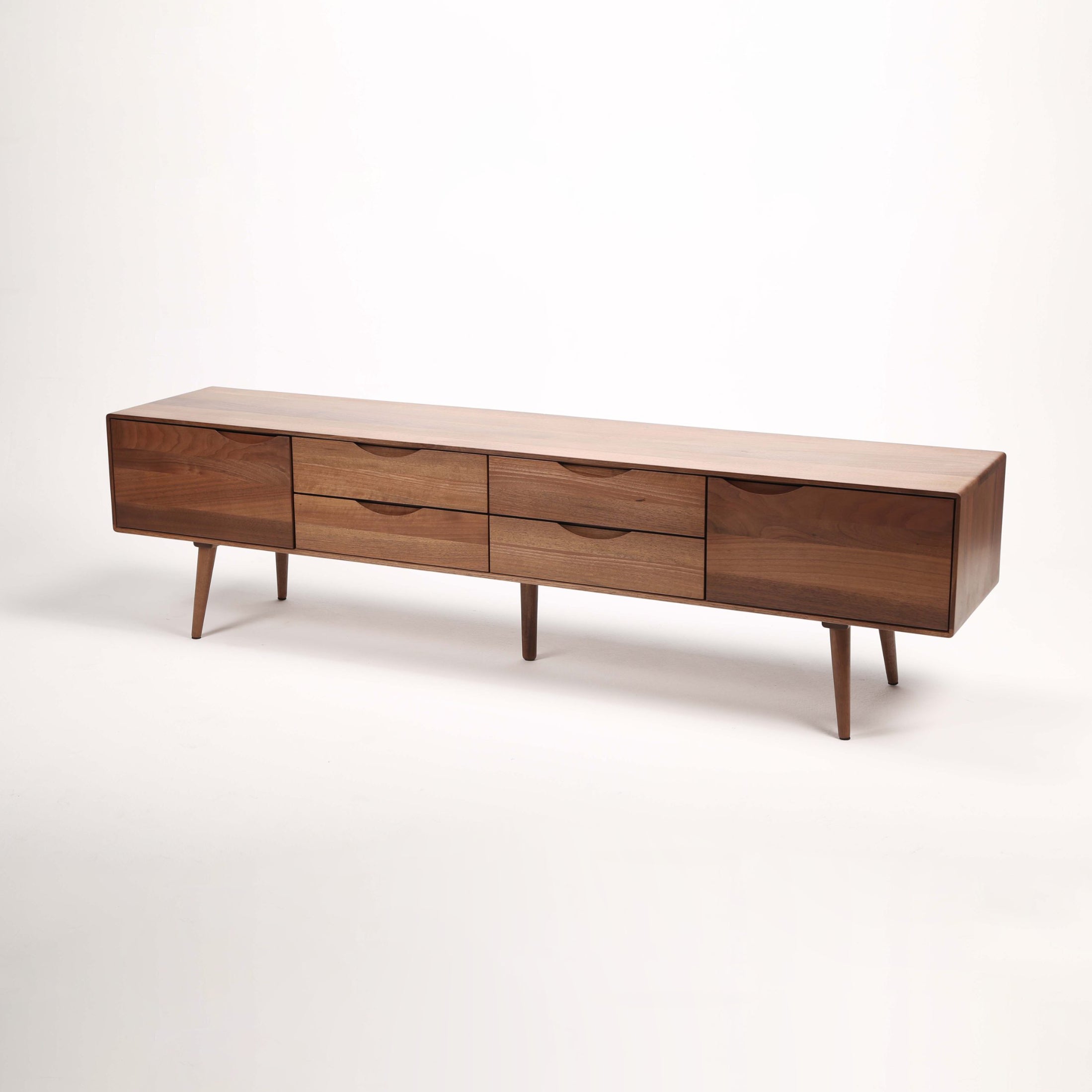 TV-Kommode Primo Bassa 160x41,5 cm, Material: Massivholz Nussbaum