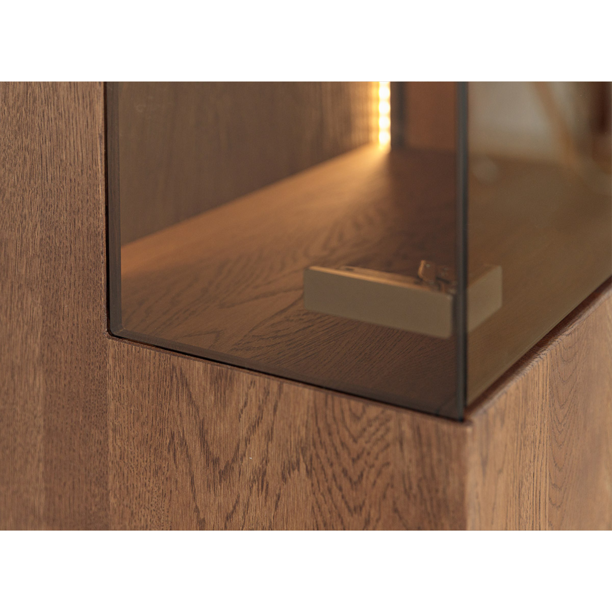 Vitrine Collodi 43x205cm, Material: Massivholz Eiche