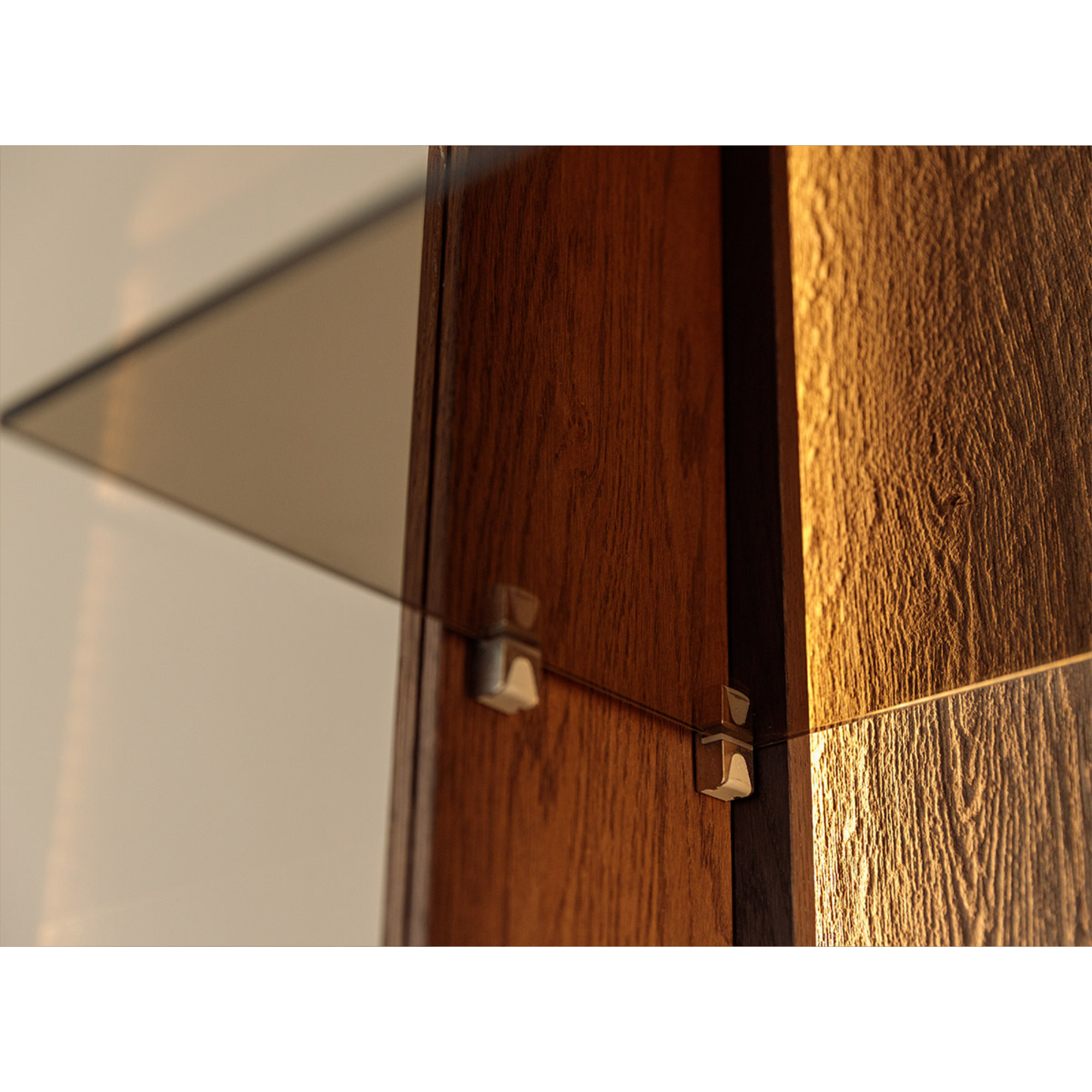 Vitrine Collodi 43x205cm, Material: Massivholz Eiche