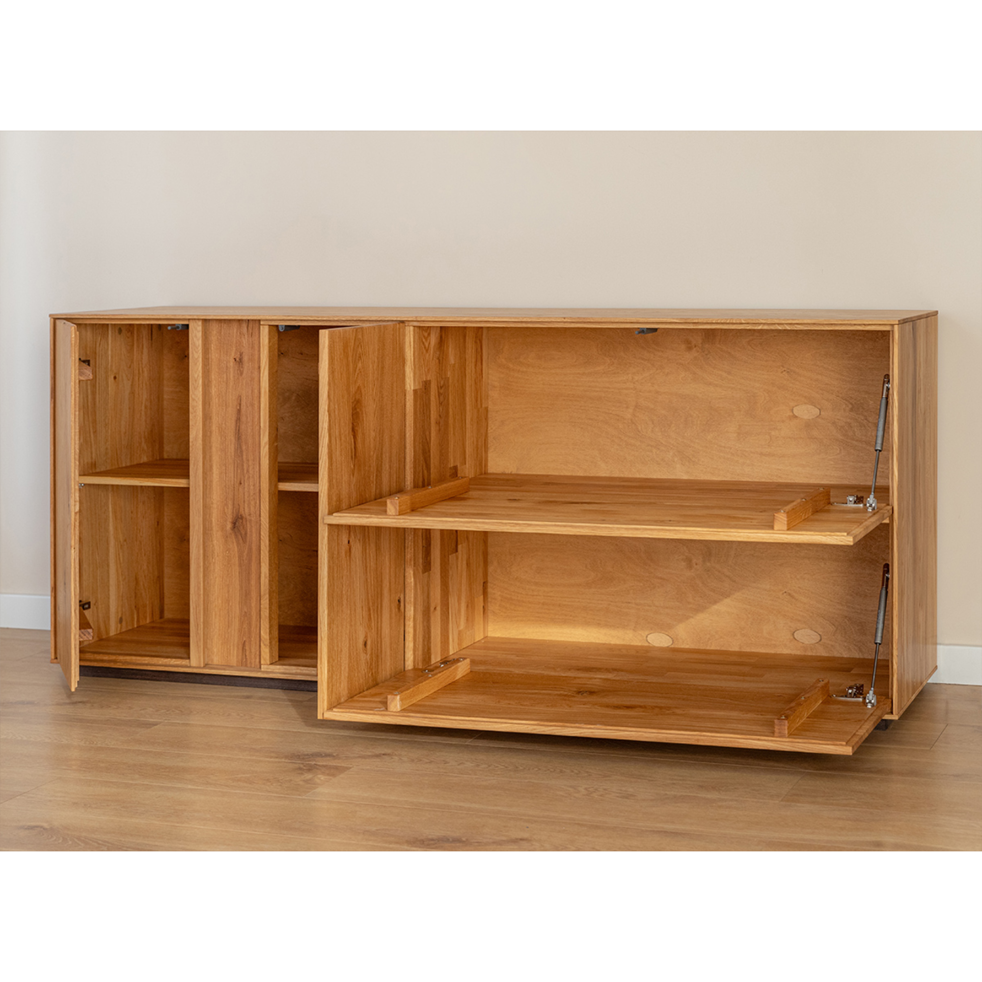 Kommode Collodi, Material: Massivholz Eiche