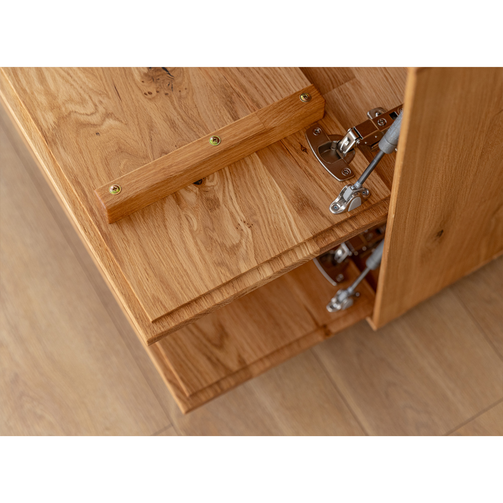 TV Kommode Collodi, Material: Massivholz Eiche