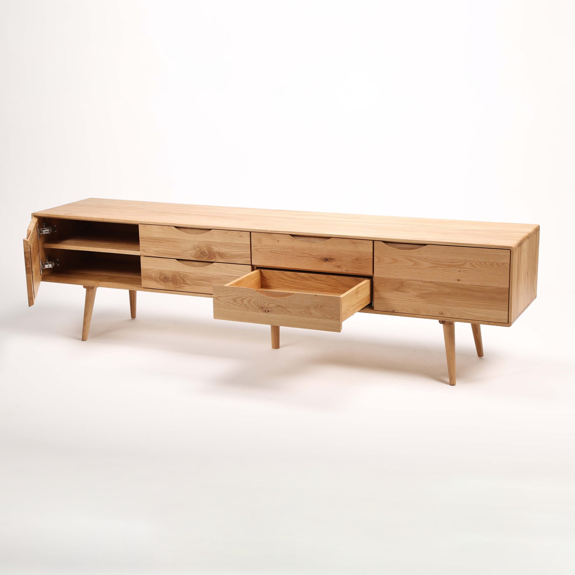 TV-Kommode Primo Bassa 160x41,5 cm, Material: Massivholz Eiche