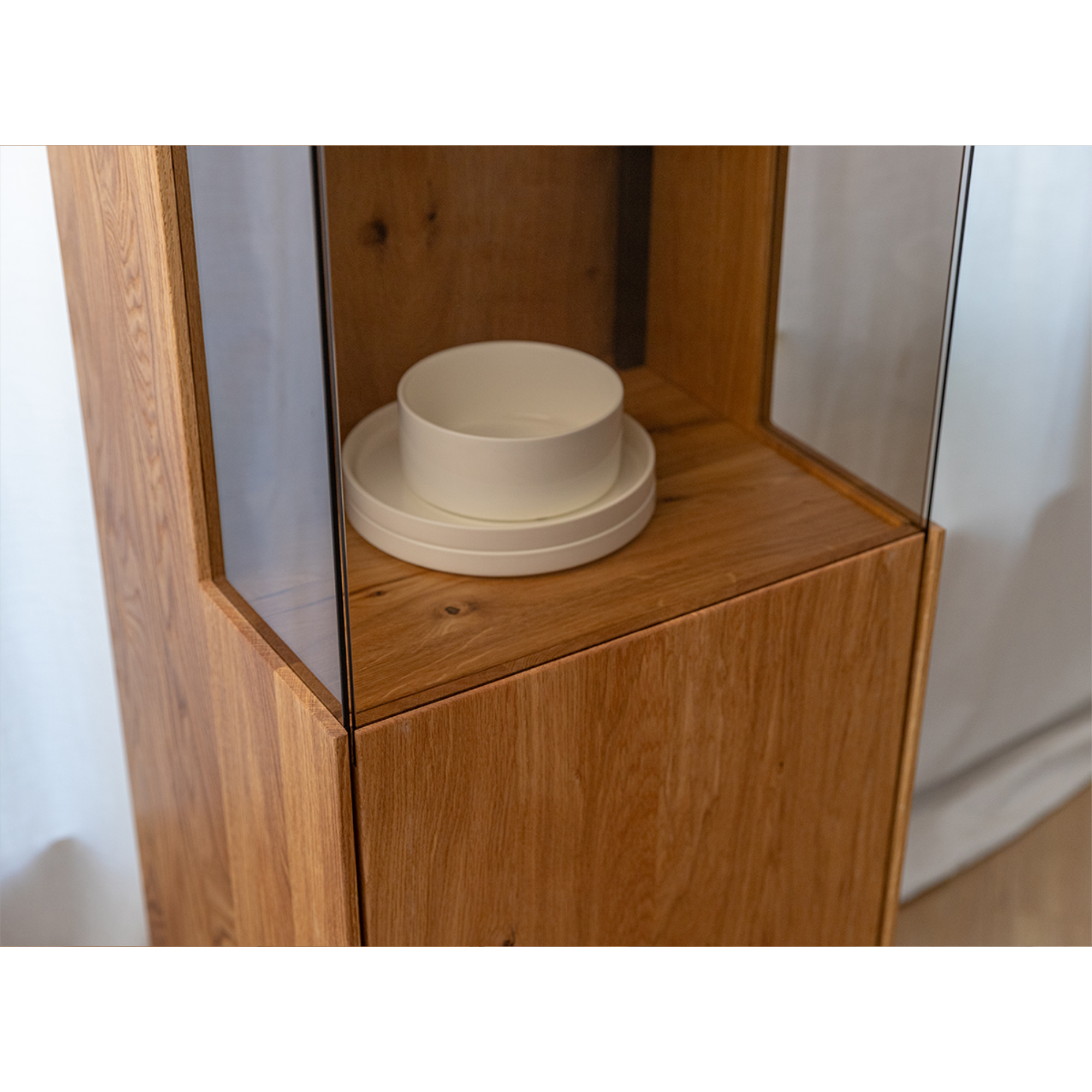 Vitrine Collodi 43x205cm, Material: Massivholz Eiche