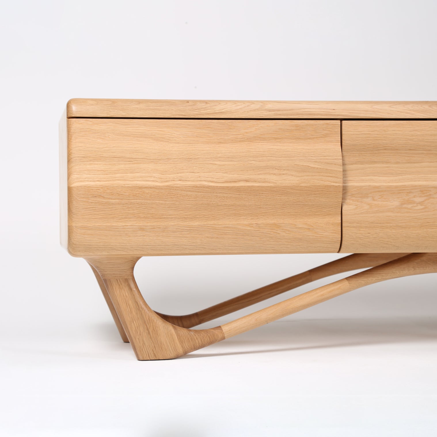 TV-Kommode Antoni 160x45 cm, Material: Massivholz Eiche