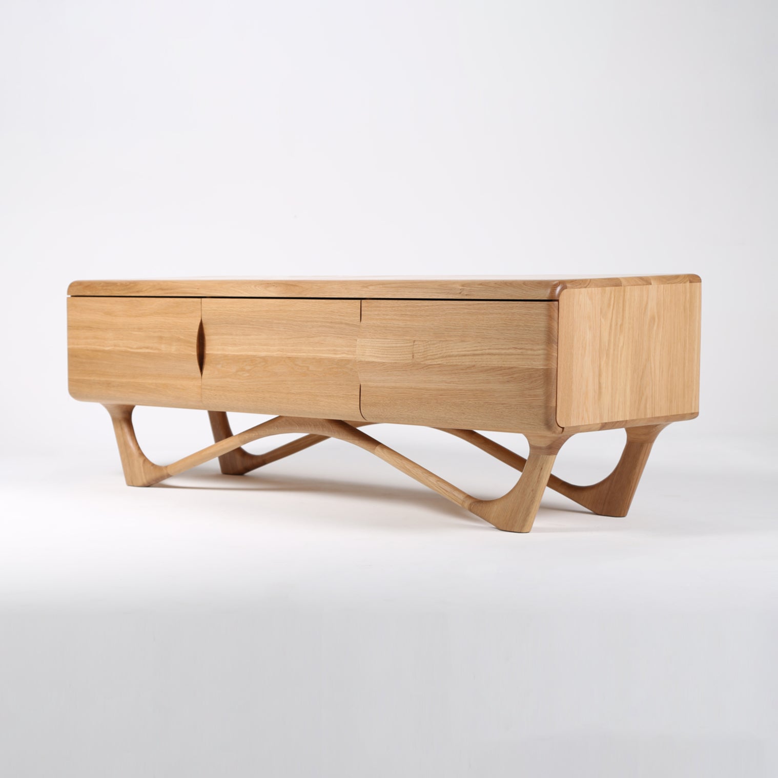 TV-Kommode Antoni 160x45 cm, Material: Massivholz Eiche