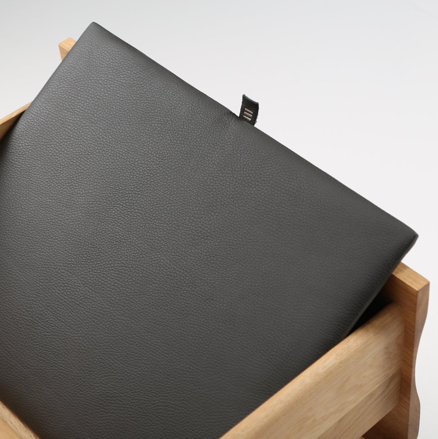 TV-Kommode Antoni 160x45 cm, Material: Massivholz Eiche