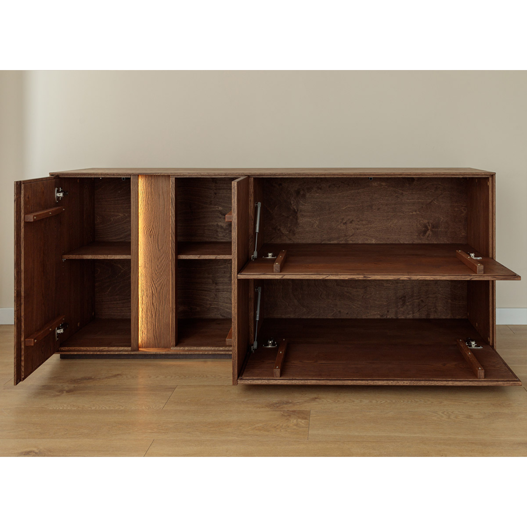 Kommode Collodi, Material: Massivholz Eiche