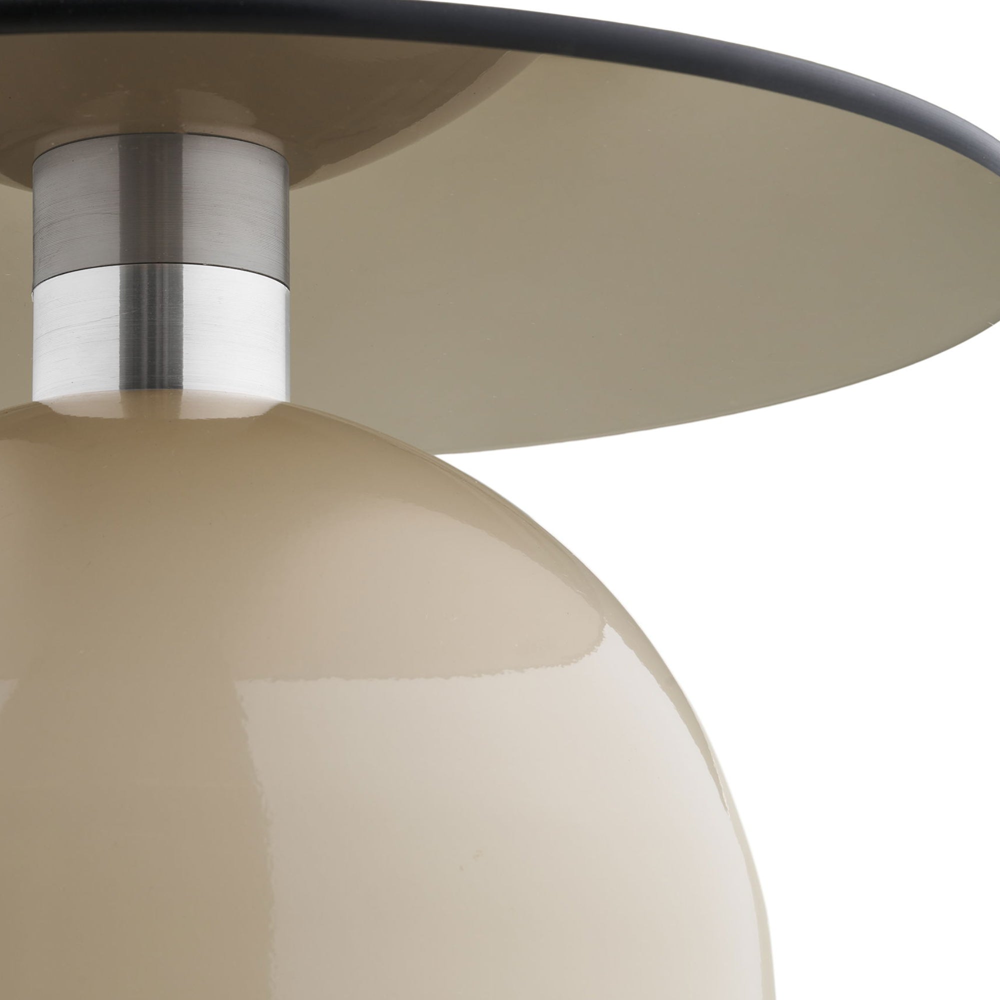 Hellerup Couchtisch, Material: MDF, Walnussfurnier