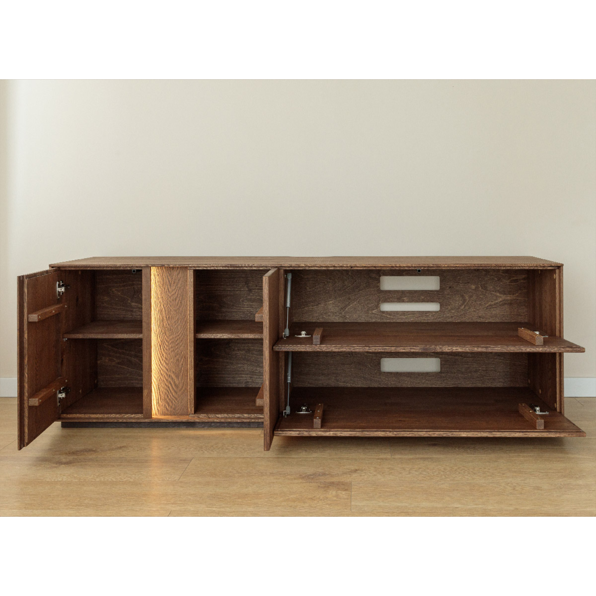 TV Kommode Collodi, Material: Massivholz Eiche