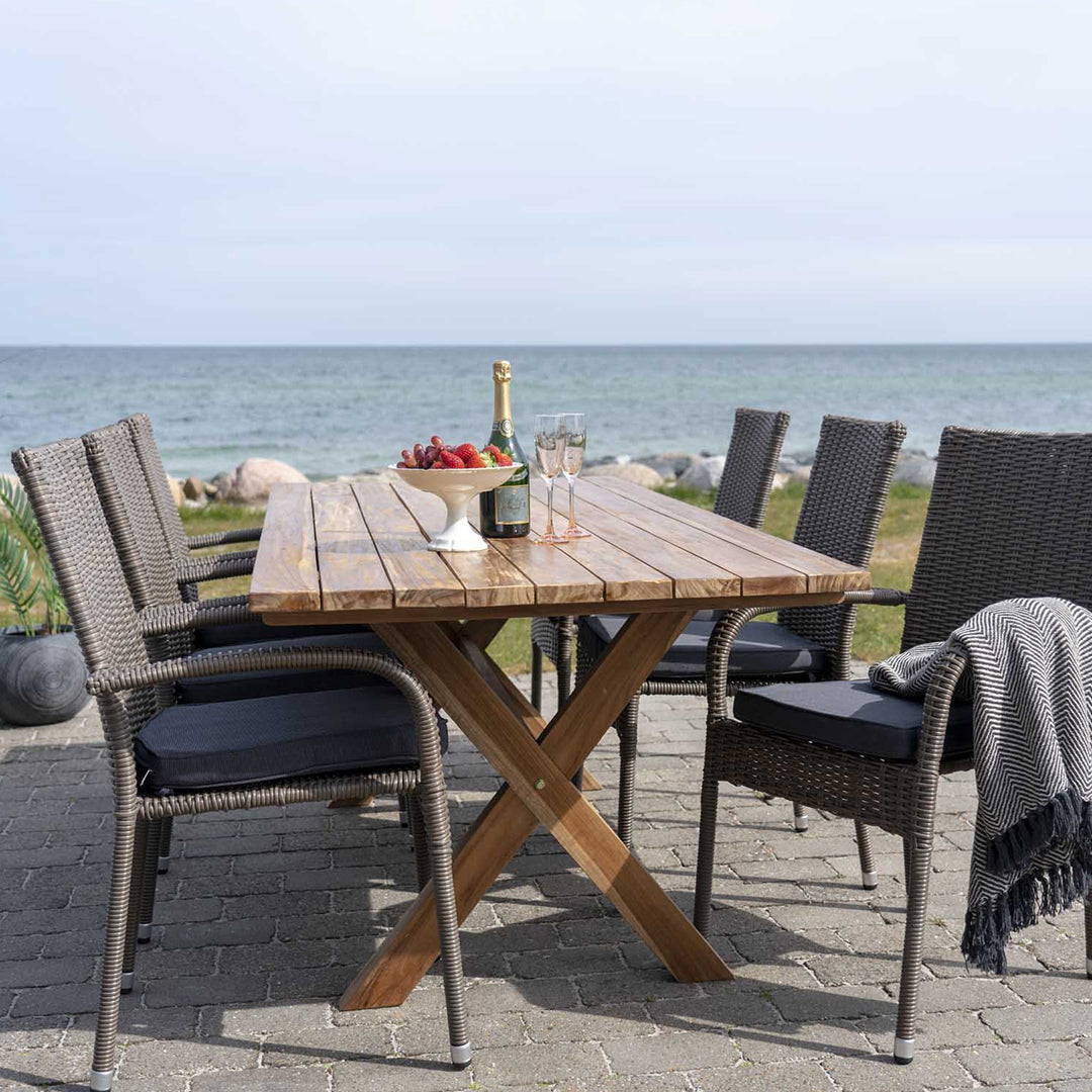 Fester Tisch Murcia, Material: Teakholz