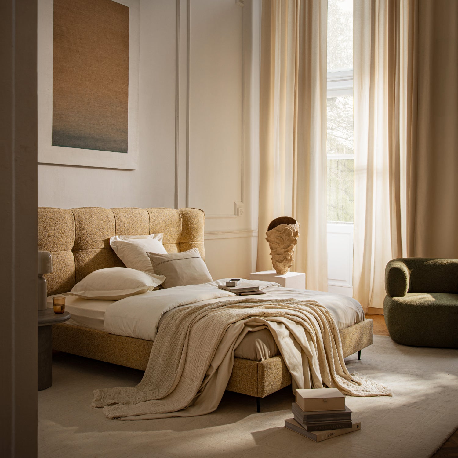 Bett Eric, Material: Strukturierter Stoff