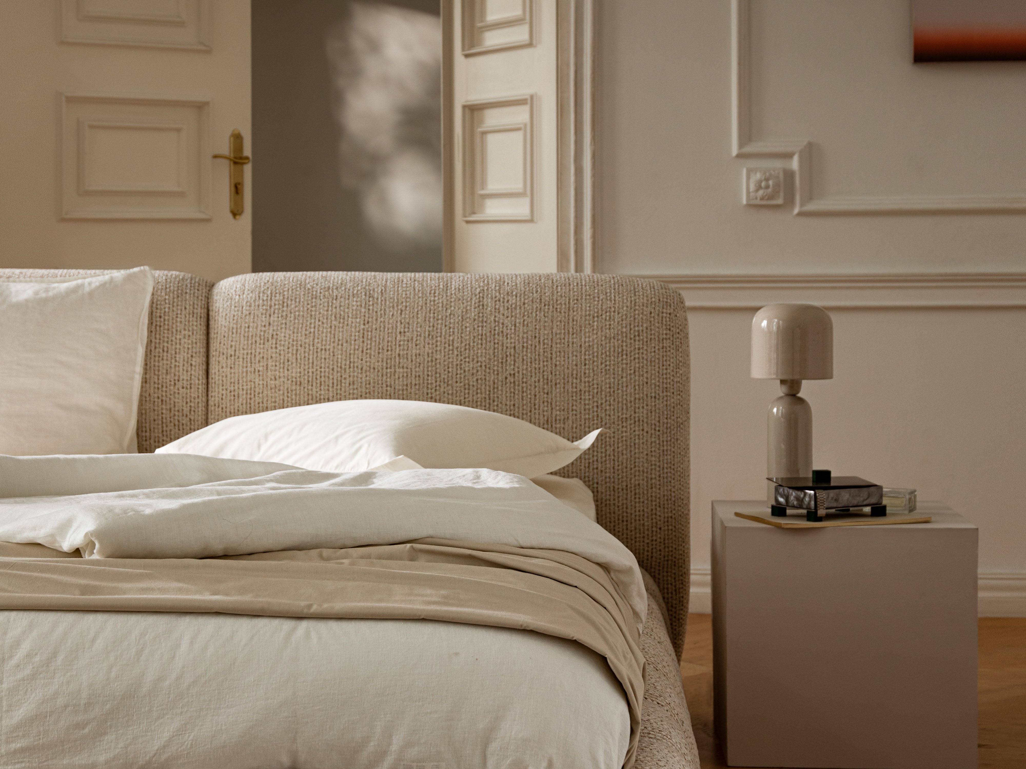 Bett Solange, Material: Chenille