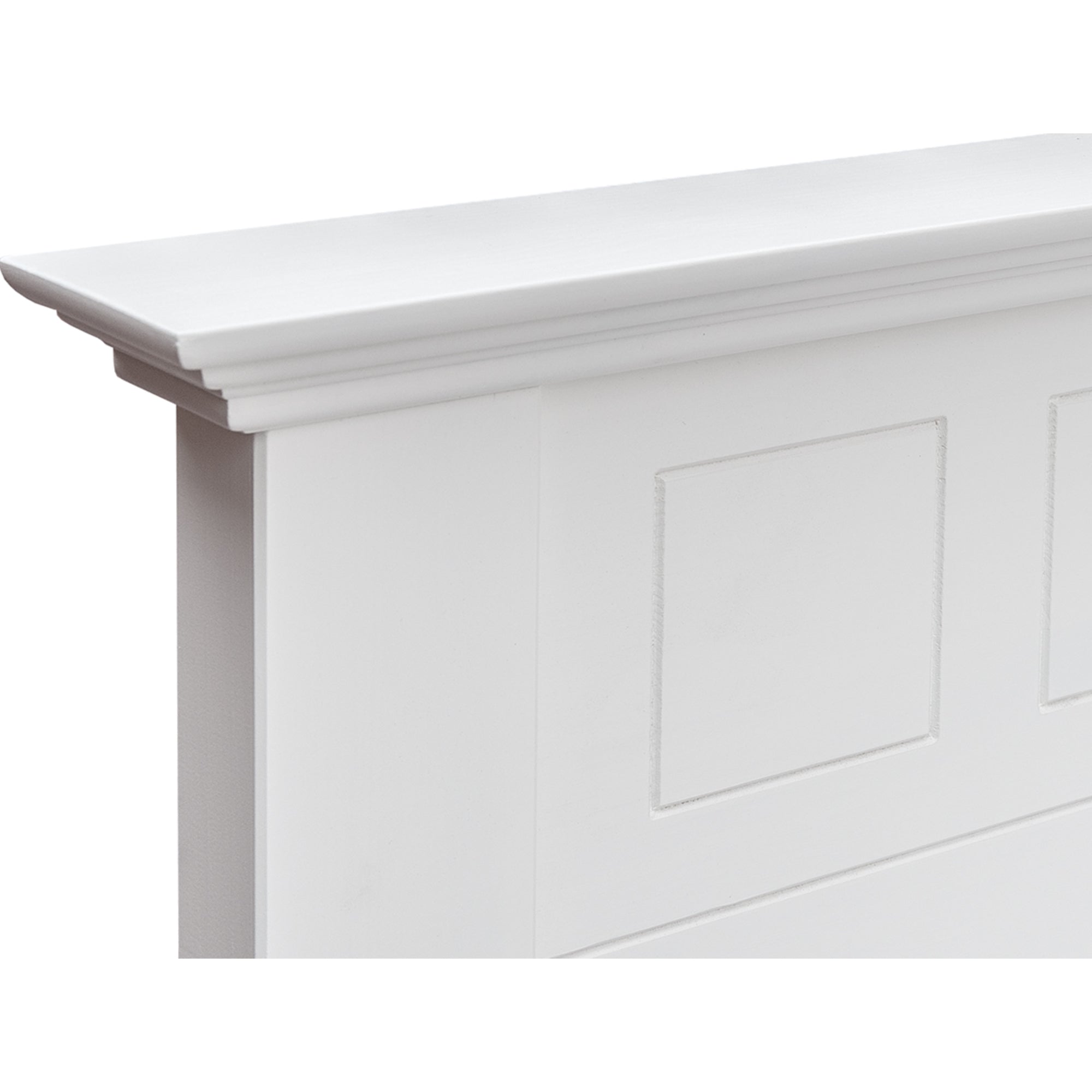 Bett Belluno, Material: Massives Kiefernholz