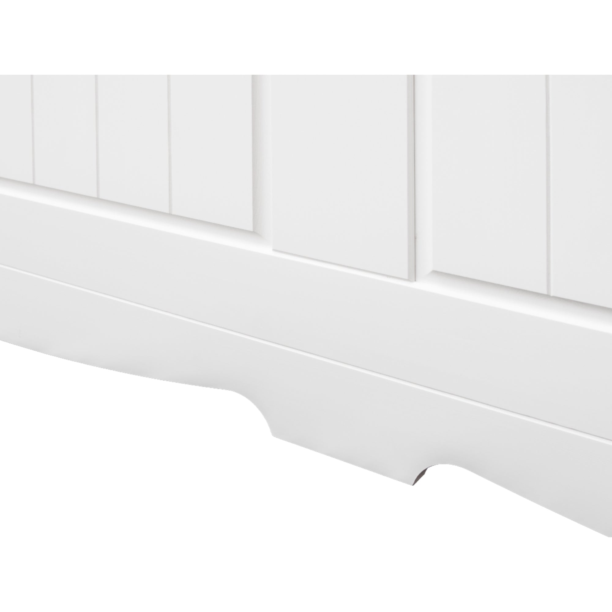 Bett Belluno, Material: Massives Kiefernholz