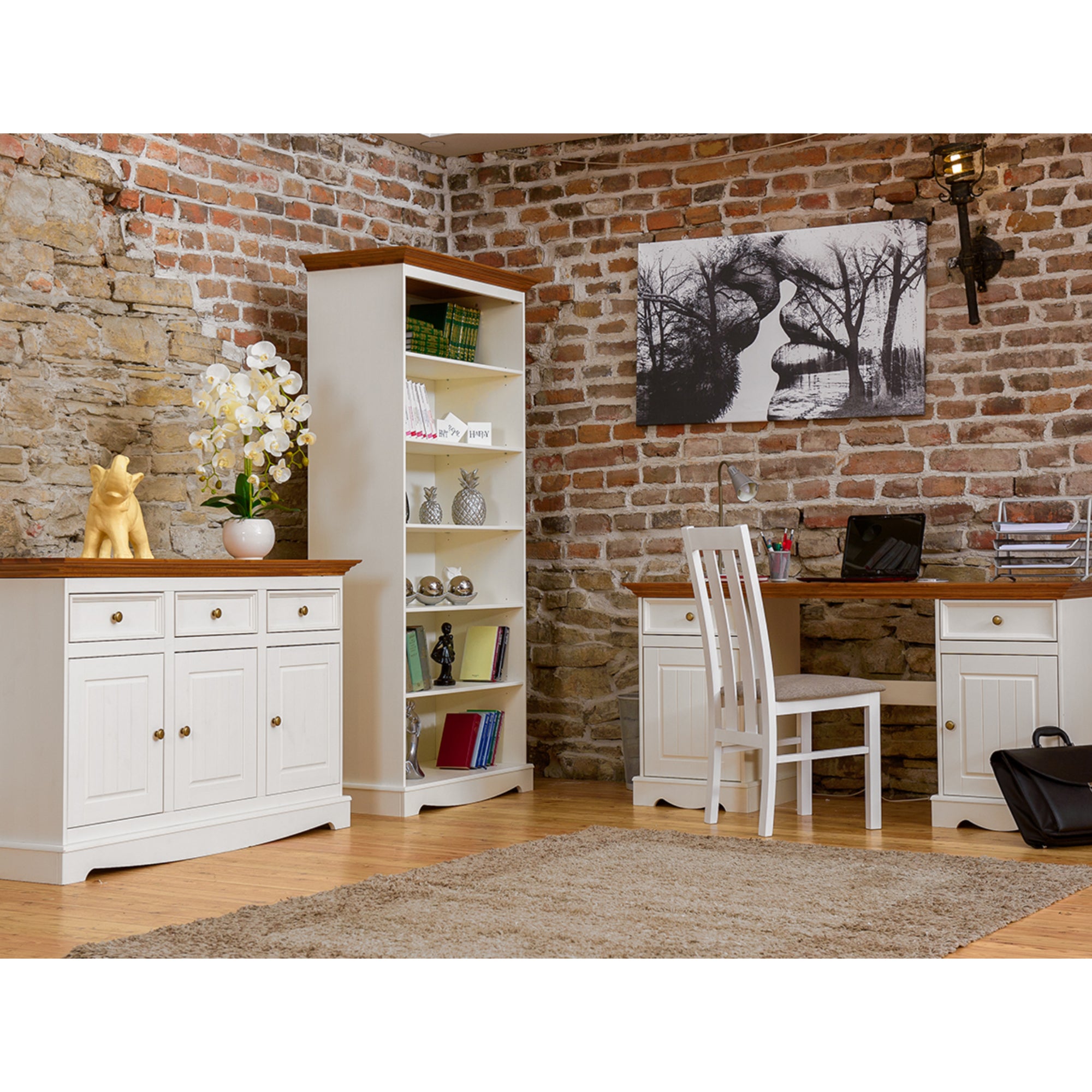 Regal Belluno, Material: Massives Kiefernholz