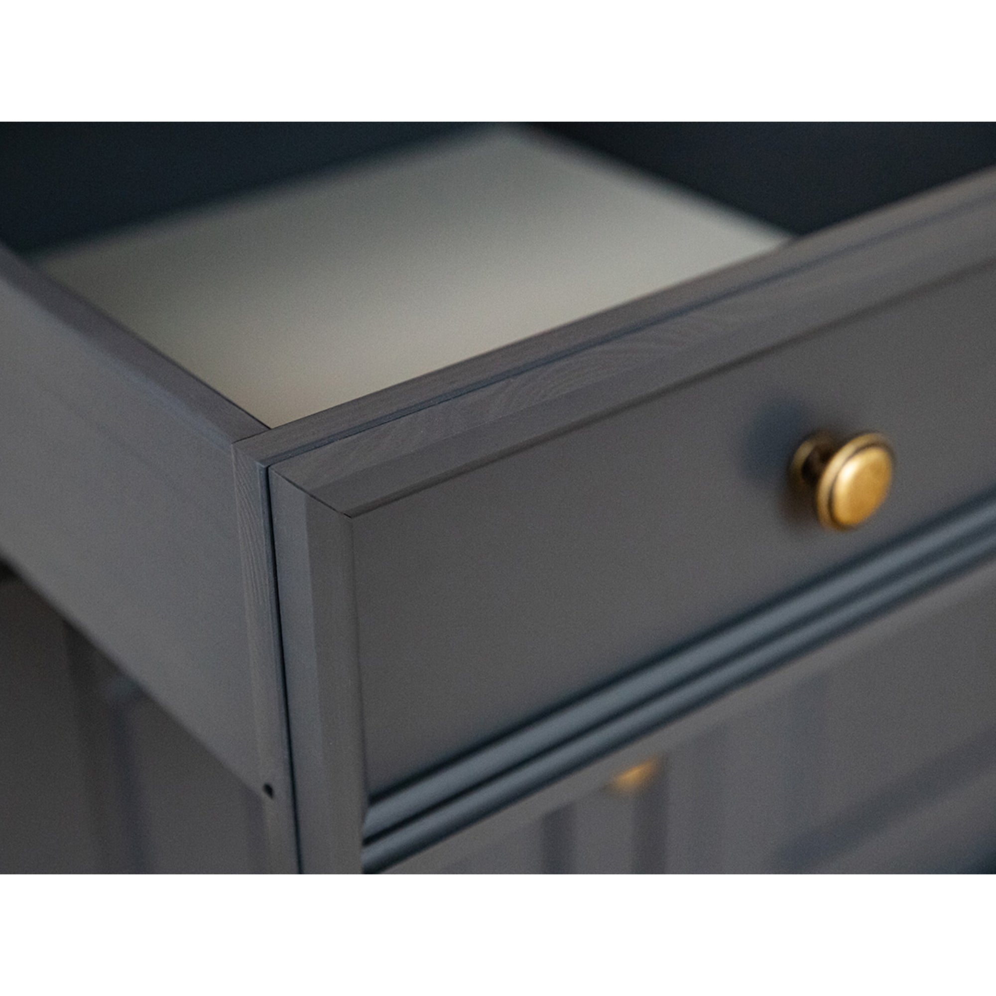 Kommode Belluno 130,3x44,2 cm, Material: Massiv-Kiefernholz