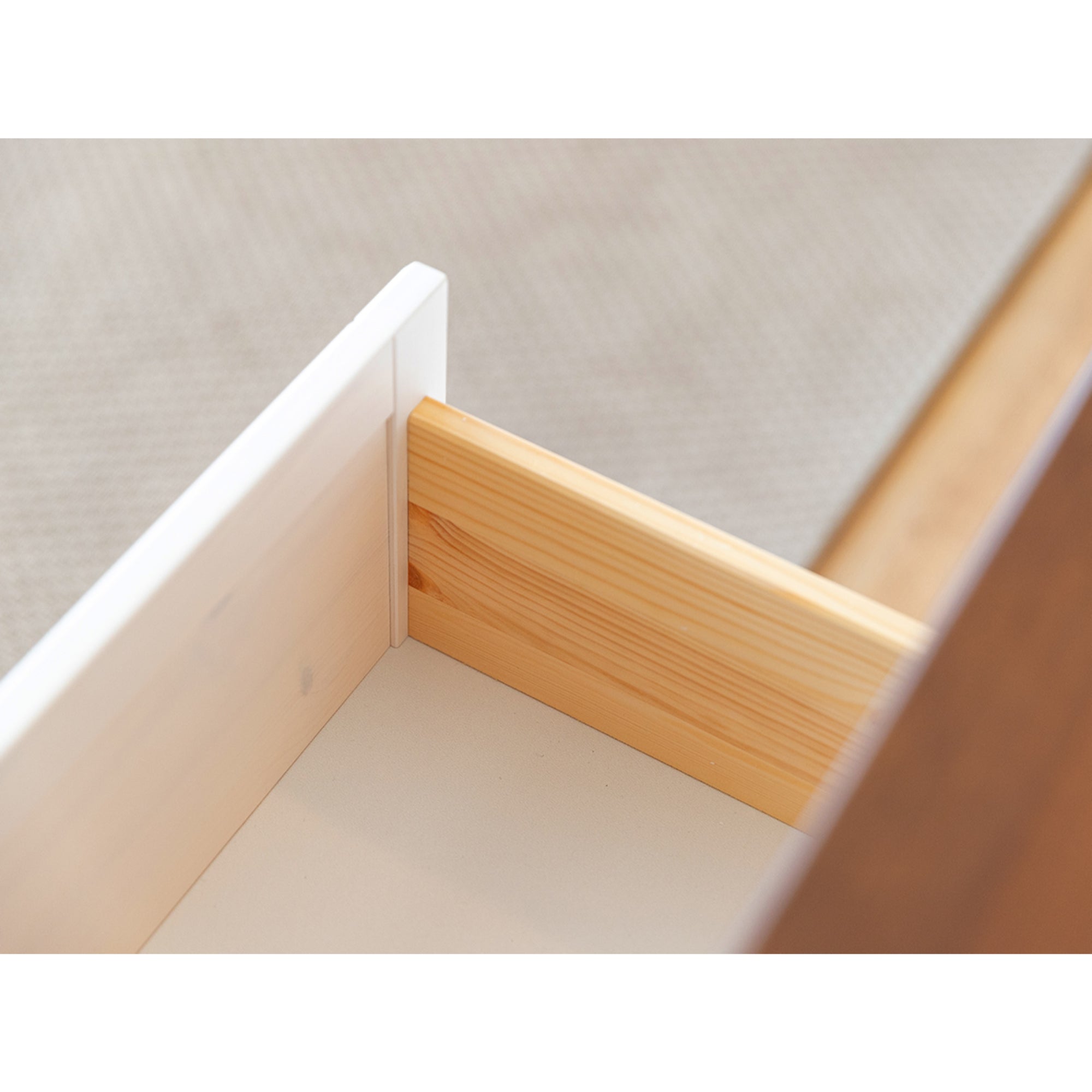 Kommode Marone 131,6x41,2 cm, Material: Massives Kiefernholz