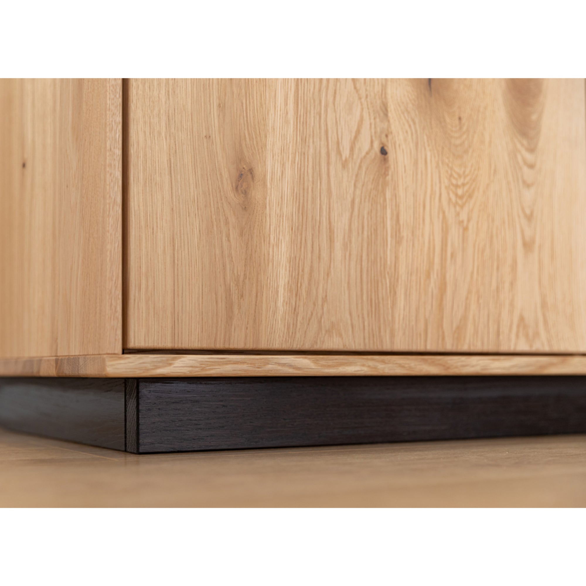 Kommode Tirano 154x39 cm, Material: Massivholz Eiche