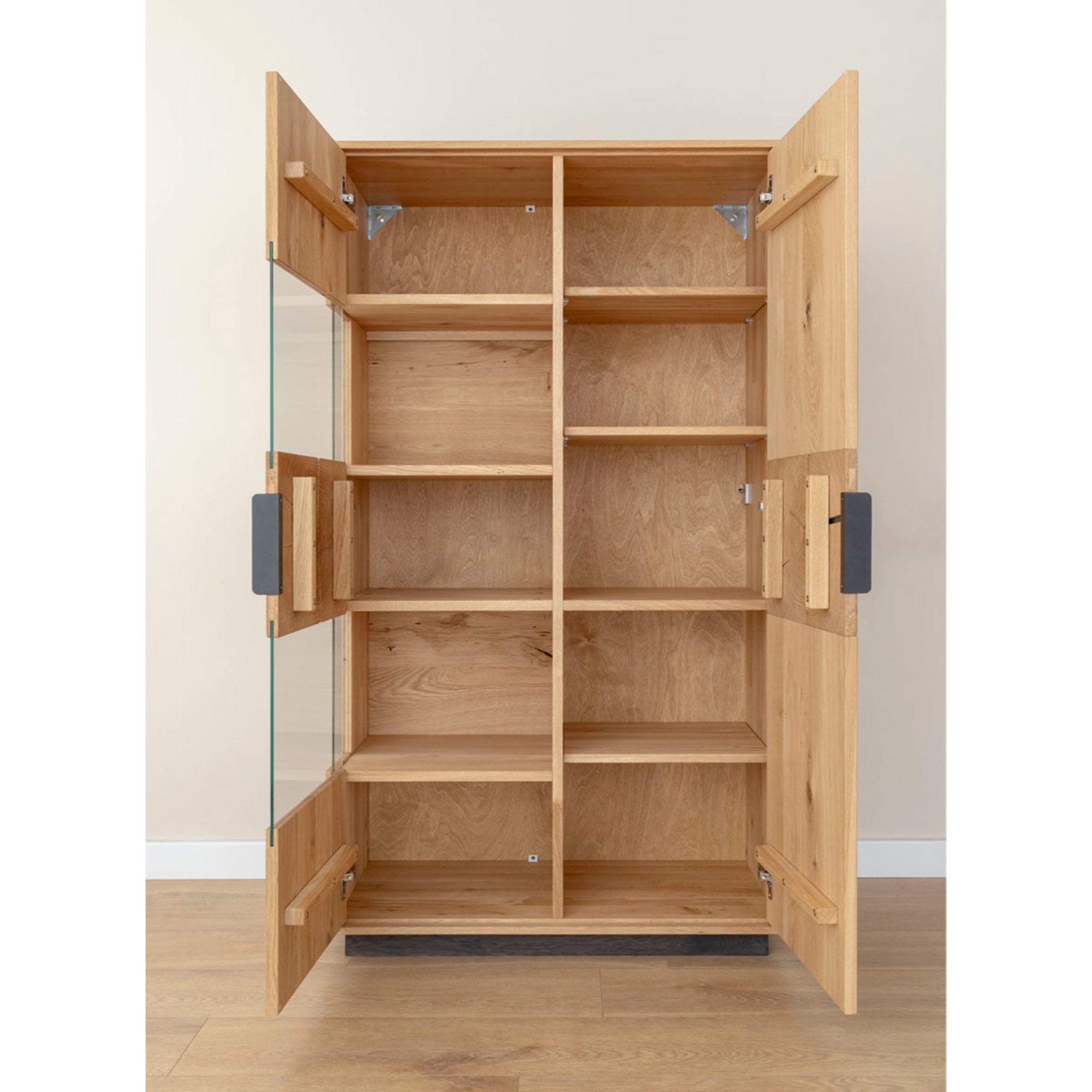 Vitrine Tirano 39x147 cm, Material: Massivholz Eiche