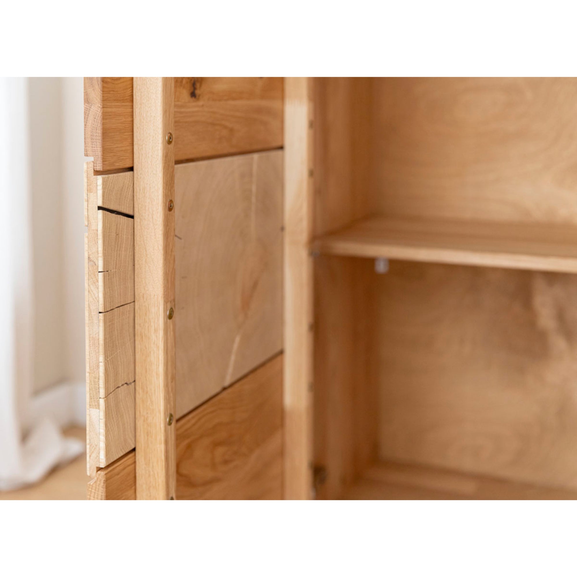 Kommode Tirano 154x39 cm, Material: Massivholz Eiche