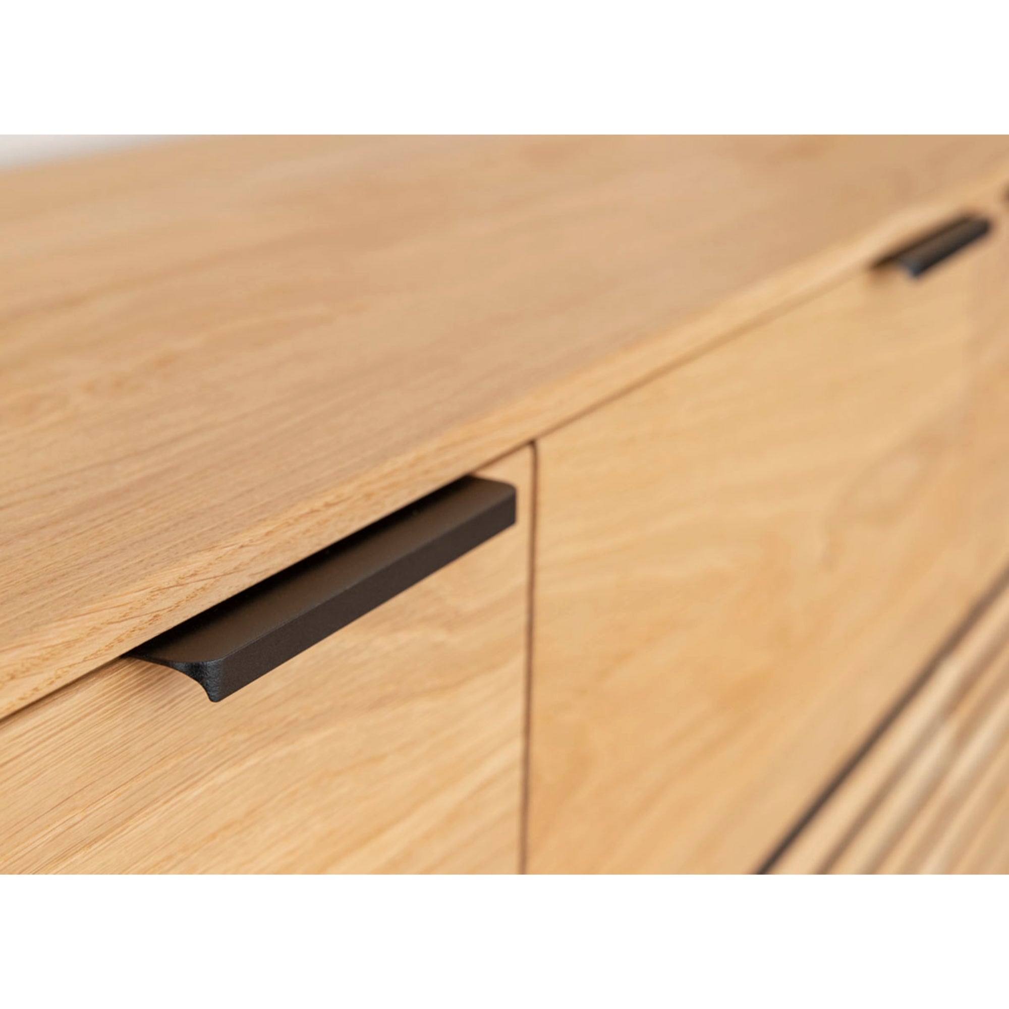 Kommode Tirano 154x39 cm, Material: Massivholz Eiche