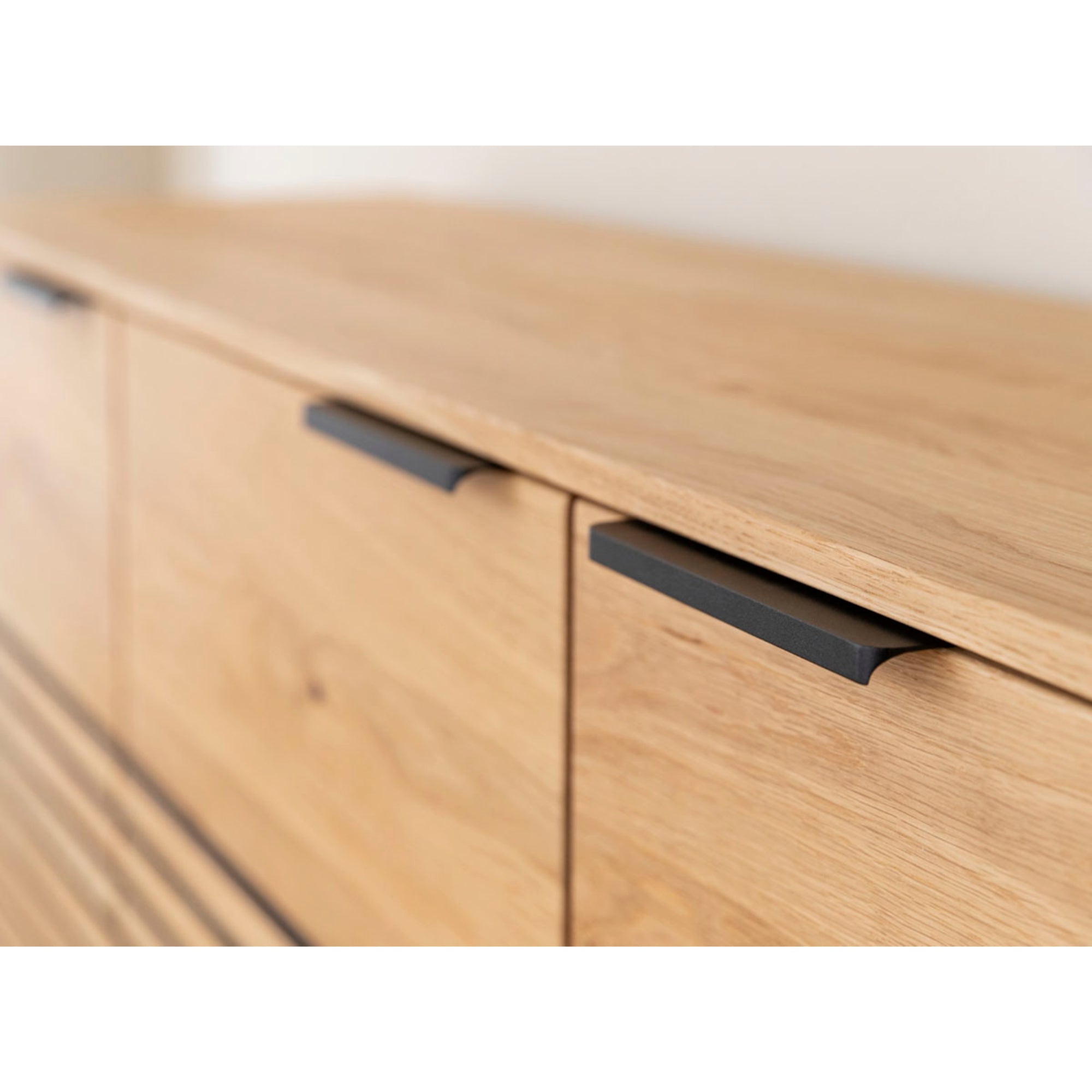 Kommode Tirano 154x39 cm, Material: Massivholz Eiche