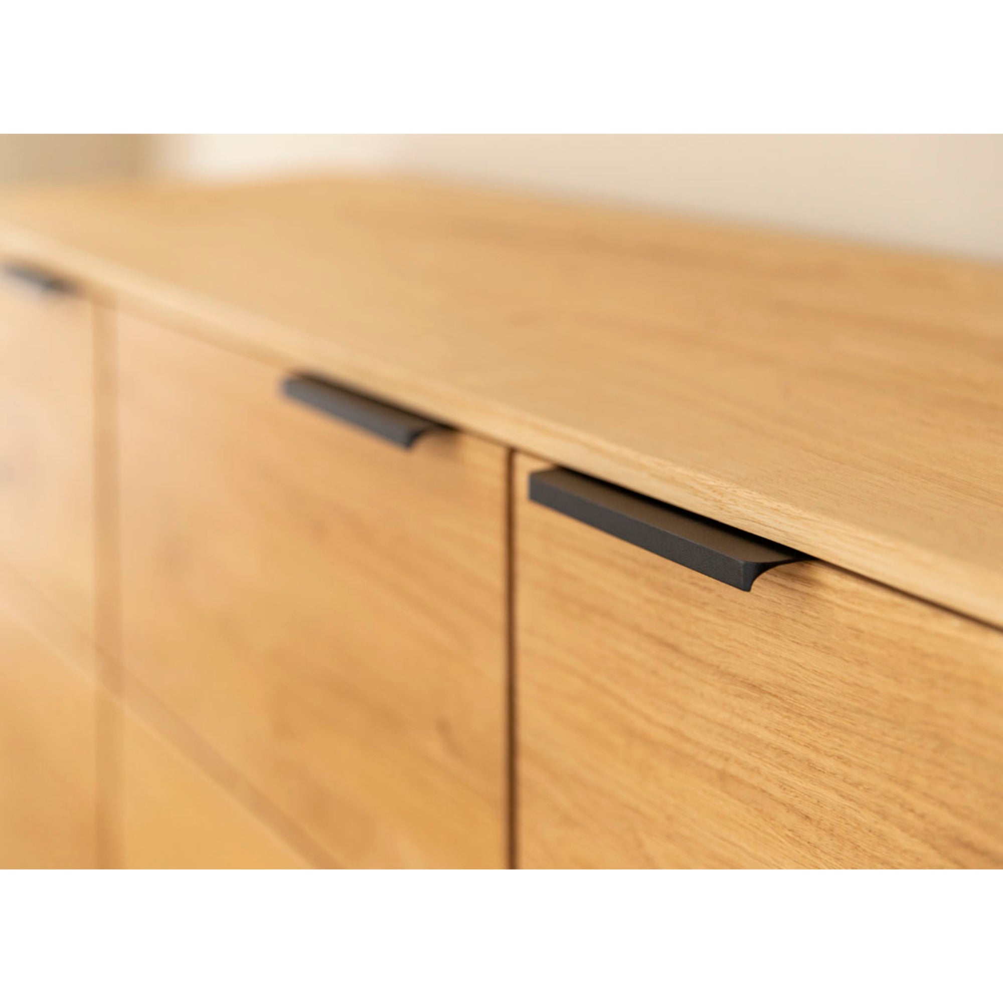 Kommode Tirano 154x39 cm, Material: Massivholz Eiche