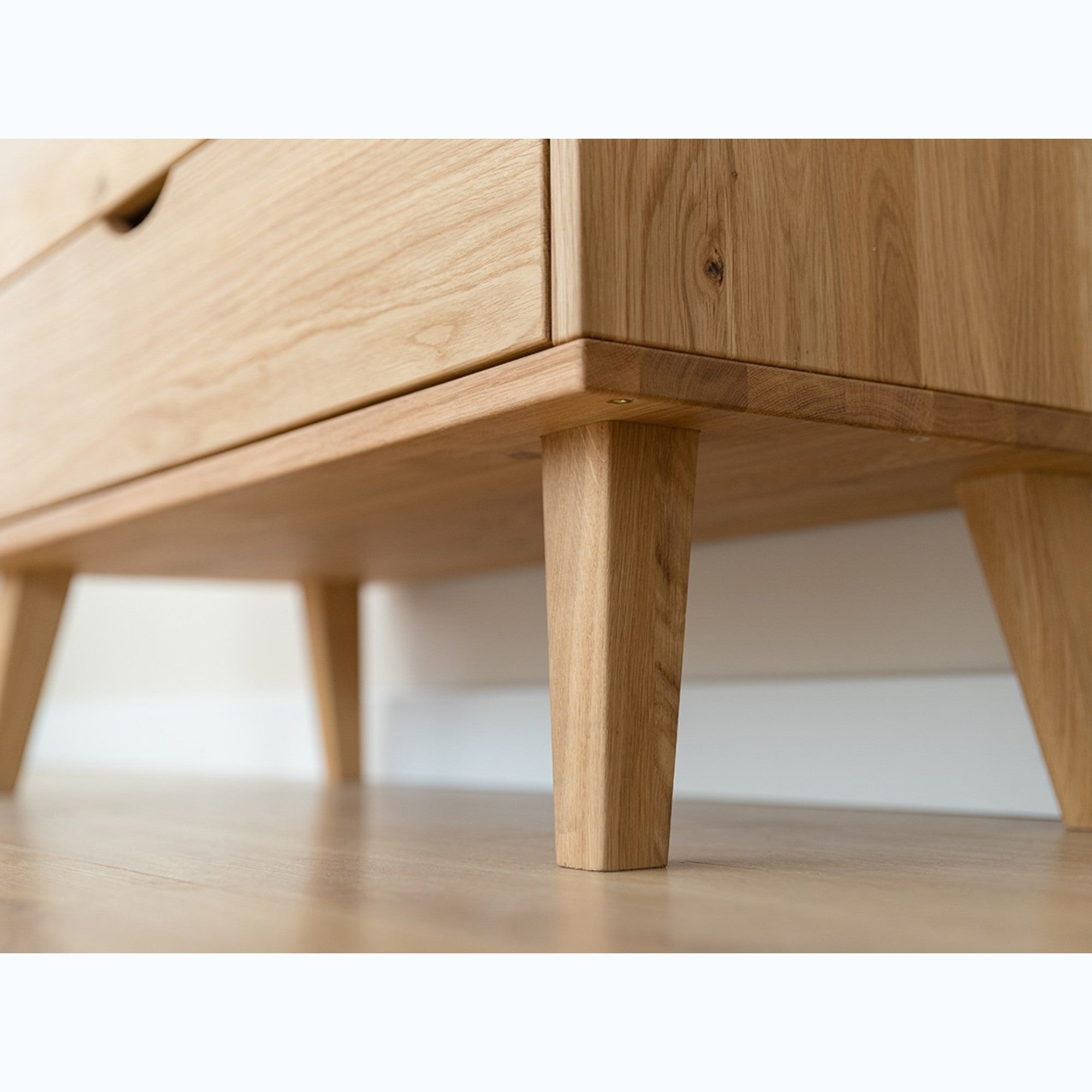 Kommode Simona 110x40 cm, Material: Massivholz Eiche