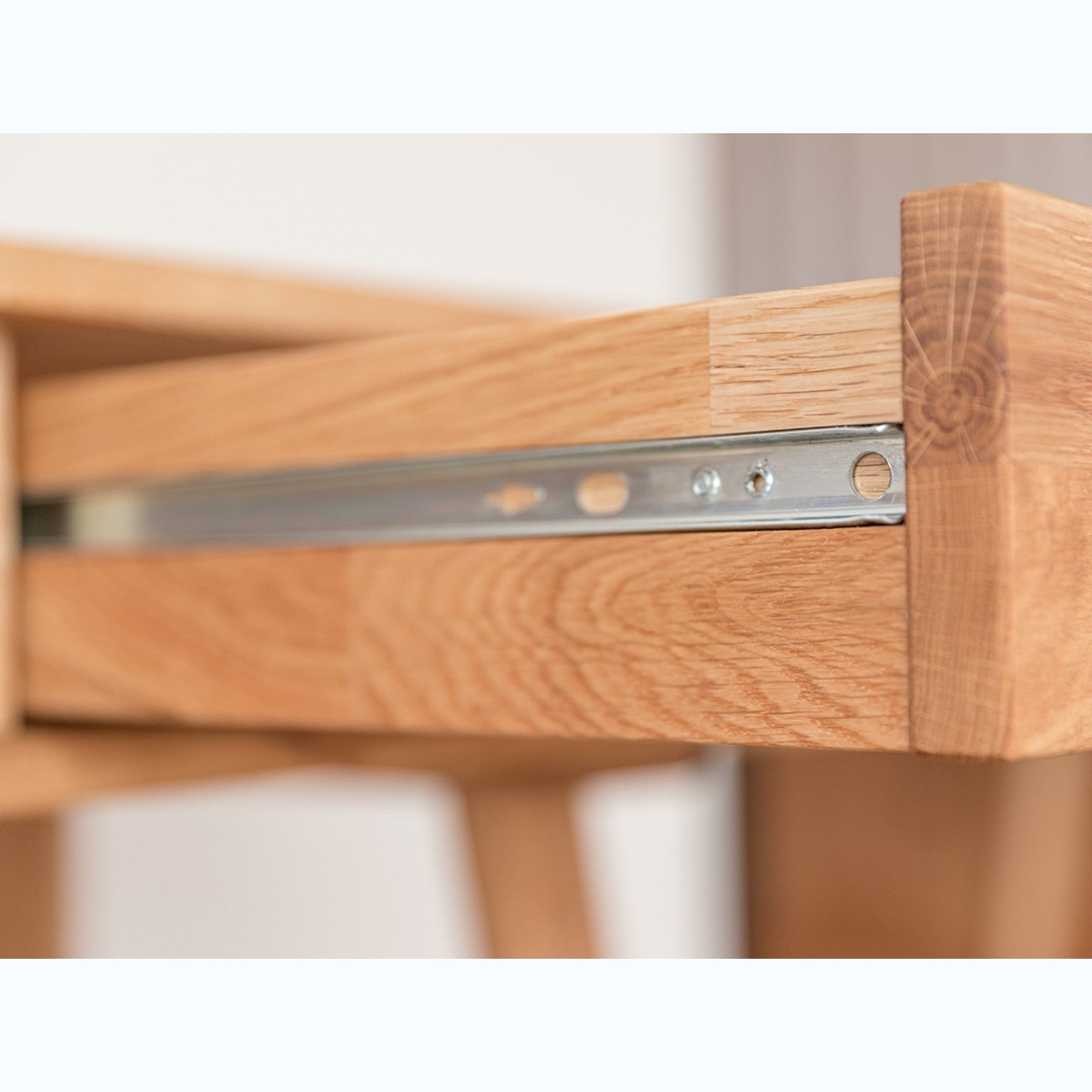 Schreibtisch Simona 138x55 cm, Material: Massivholz Eiche