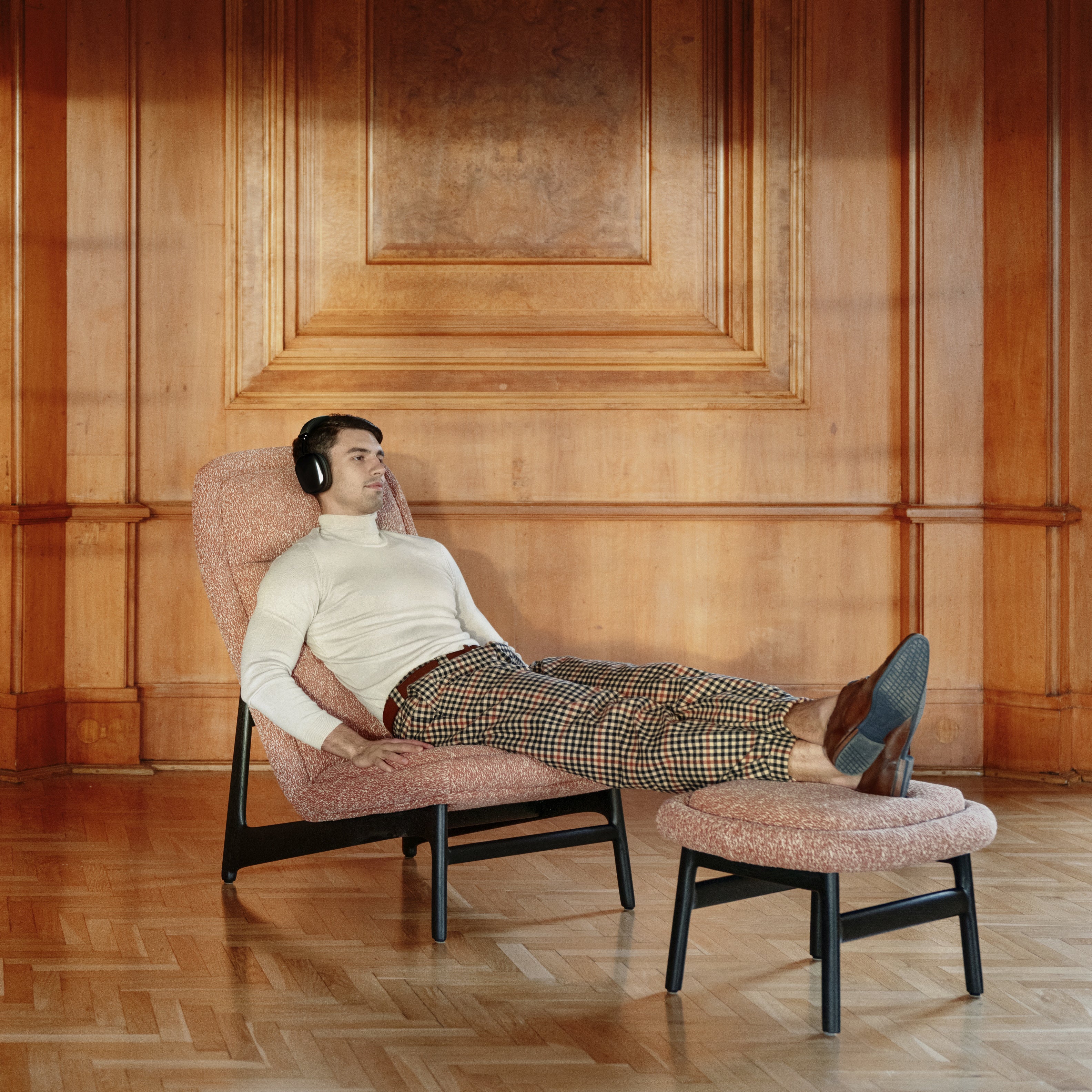 Loop Sessel, Material: Material nach Wahl