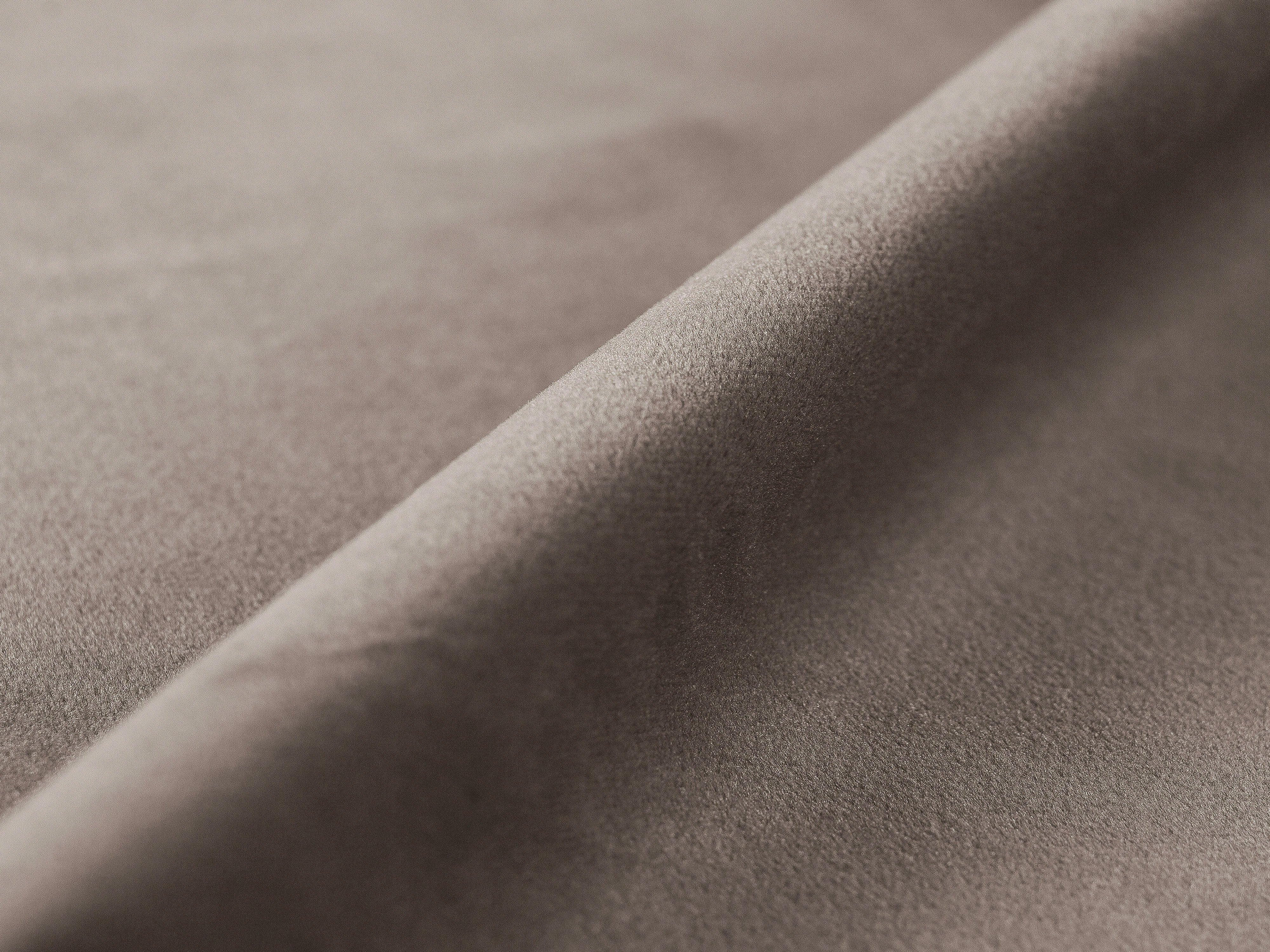 Aliya Sofa, 4 Sitze, 237x98cm, Material: Samt