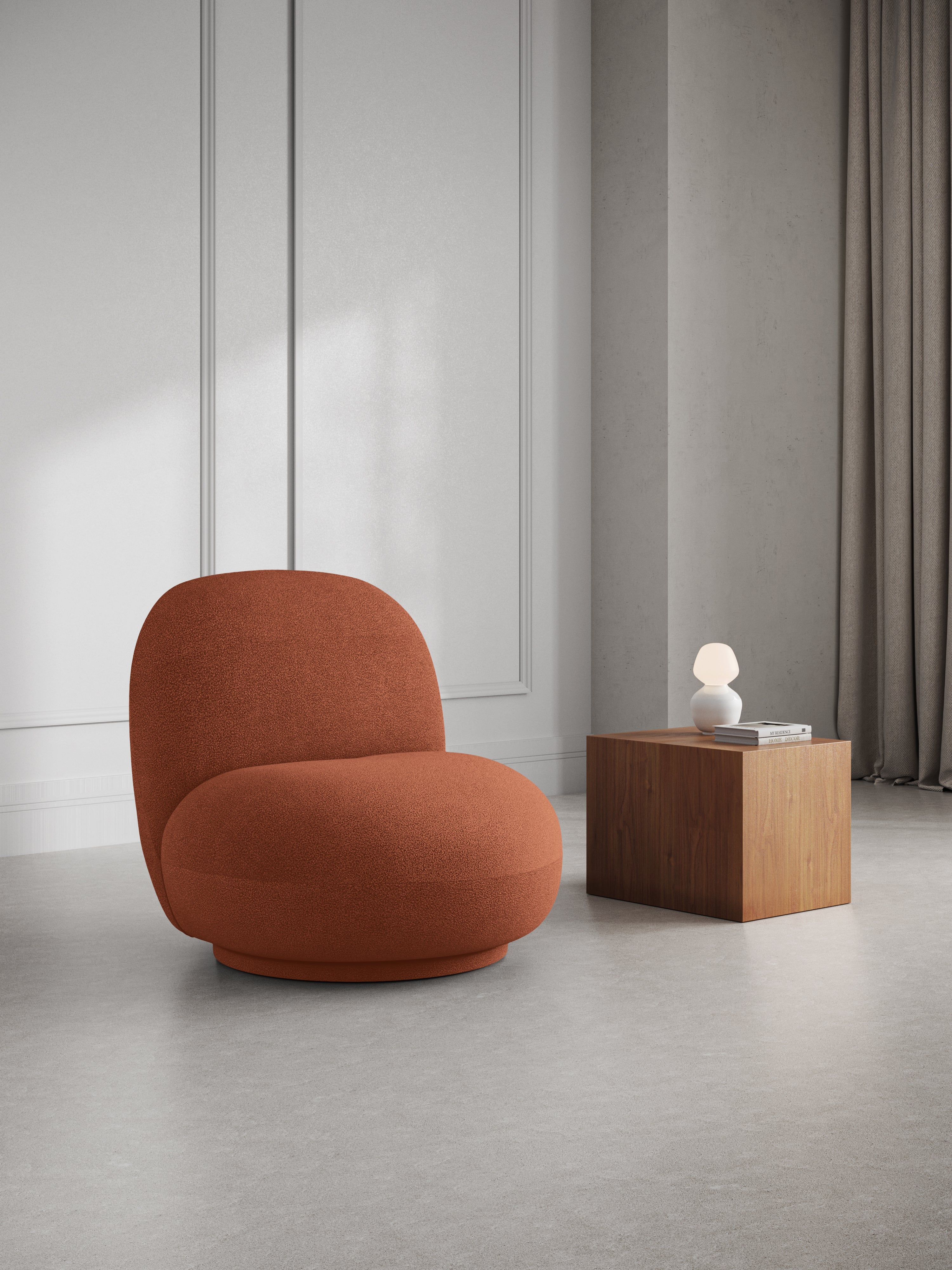 Chuck Sessel, 77x78cm, Material: Bouclé