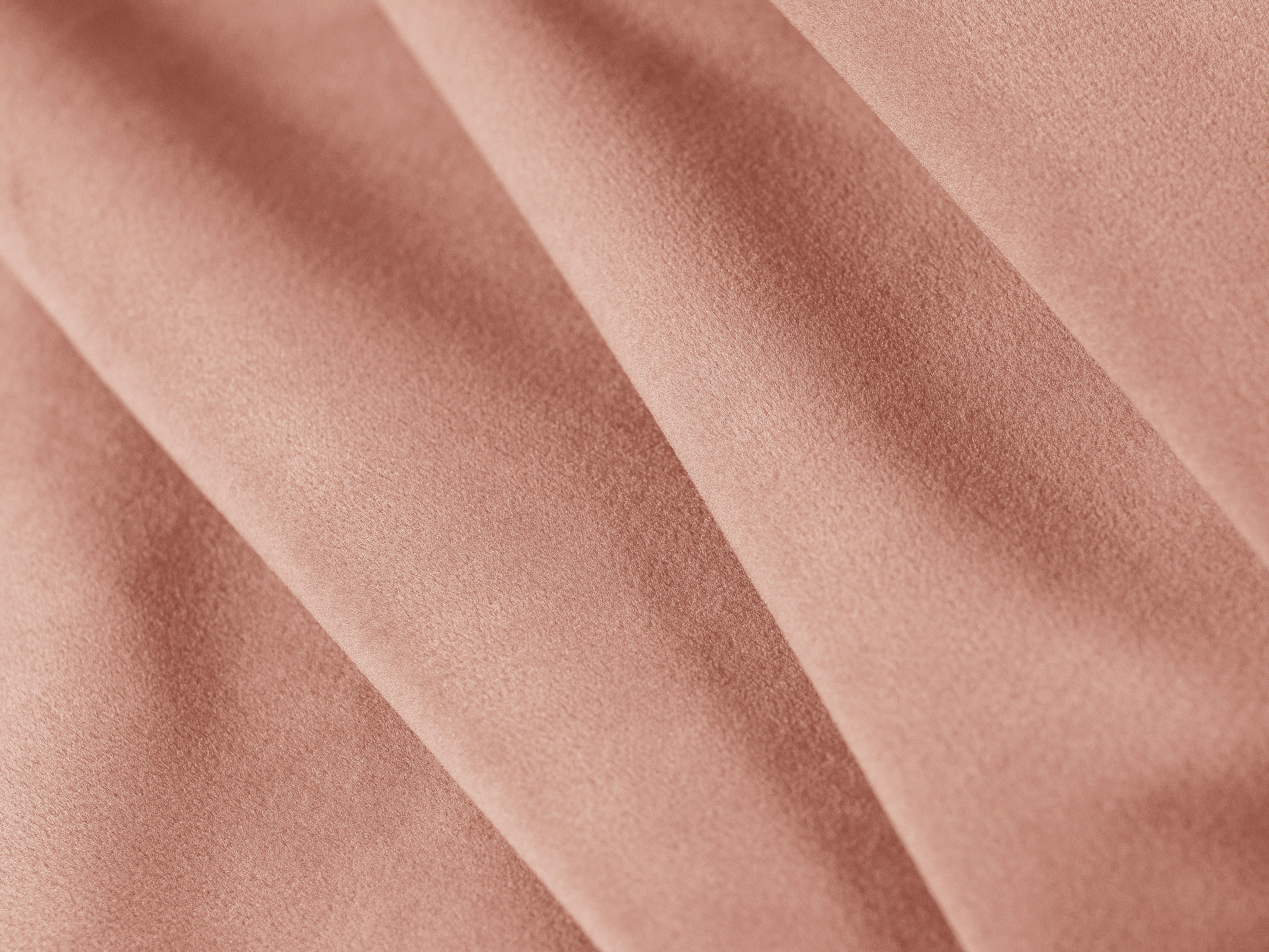 Bemy Hocker, 85x85cm, Material: Samt