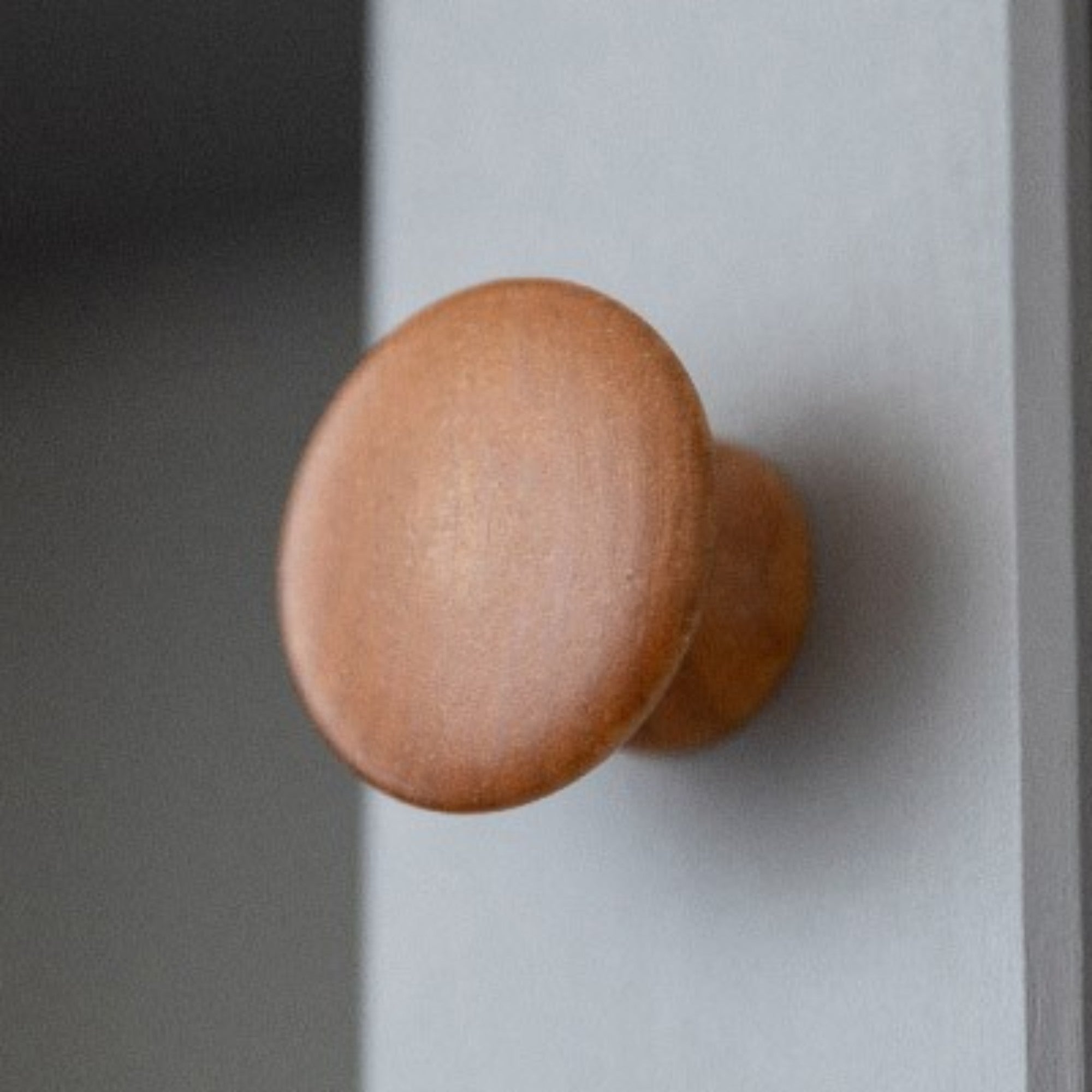 Vitrine Marone 41,2x199,7 cm, Material: Massives Kiefernholz