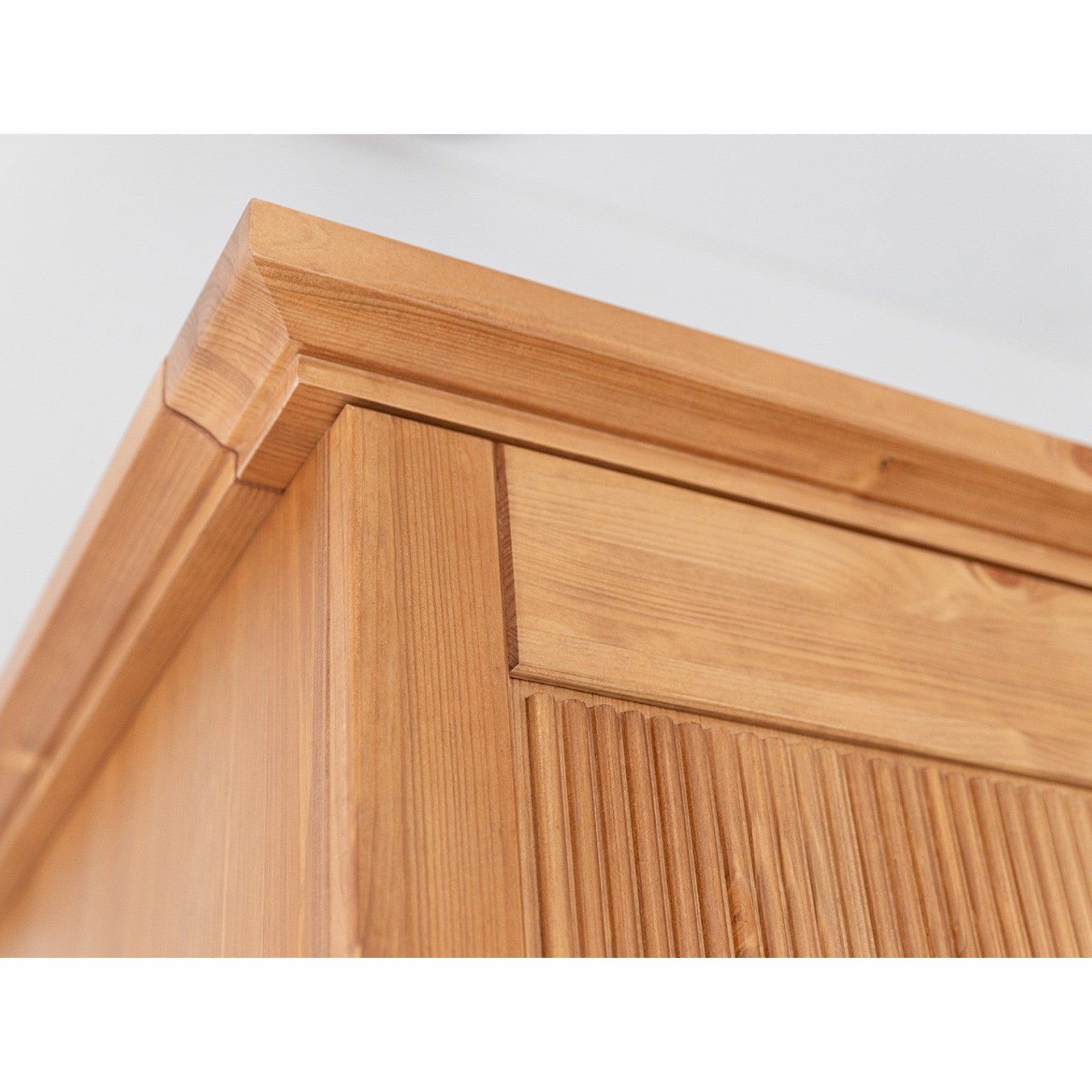 Der Schrank Rosella 248x212,6 cm, Material: Massives Kiefernholz